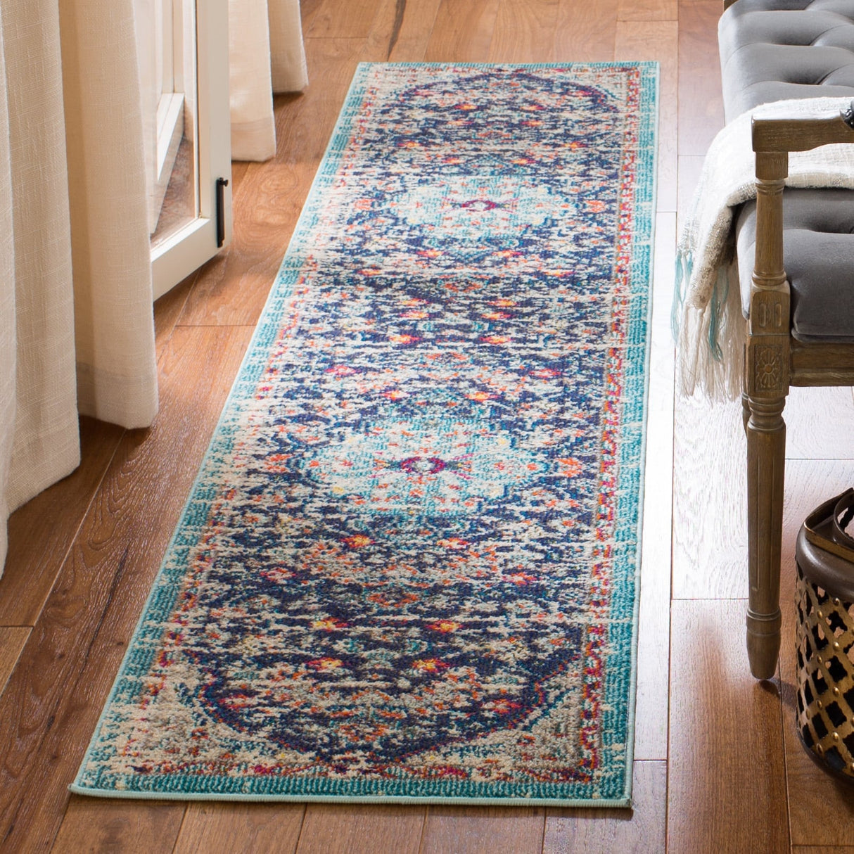 SAFAVIEH Madison Libusa Boho Medallion Distressed Rug