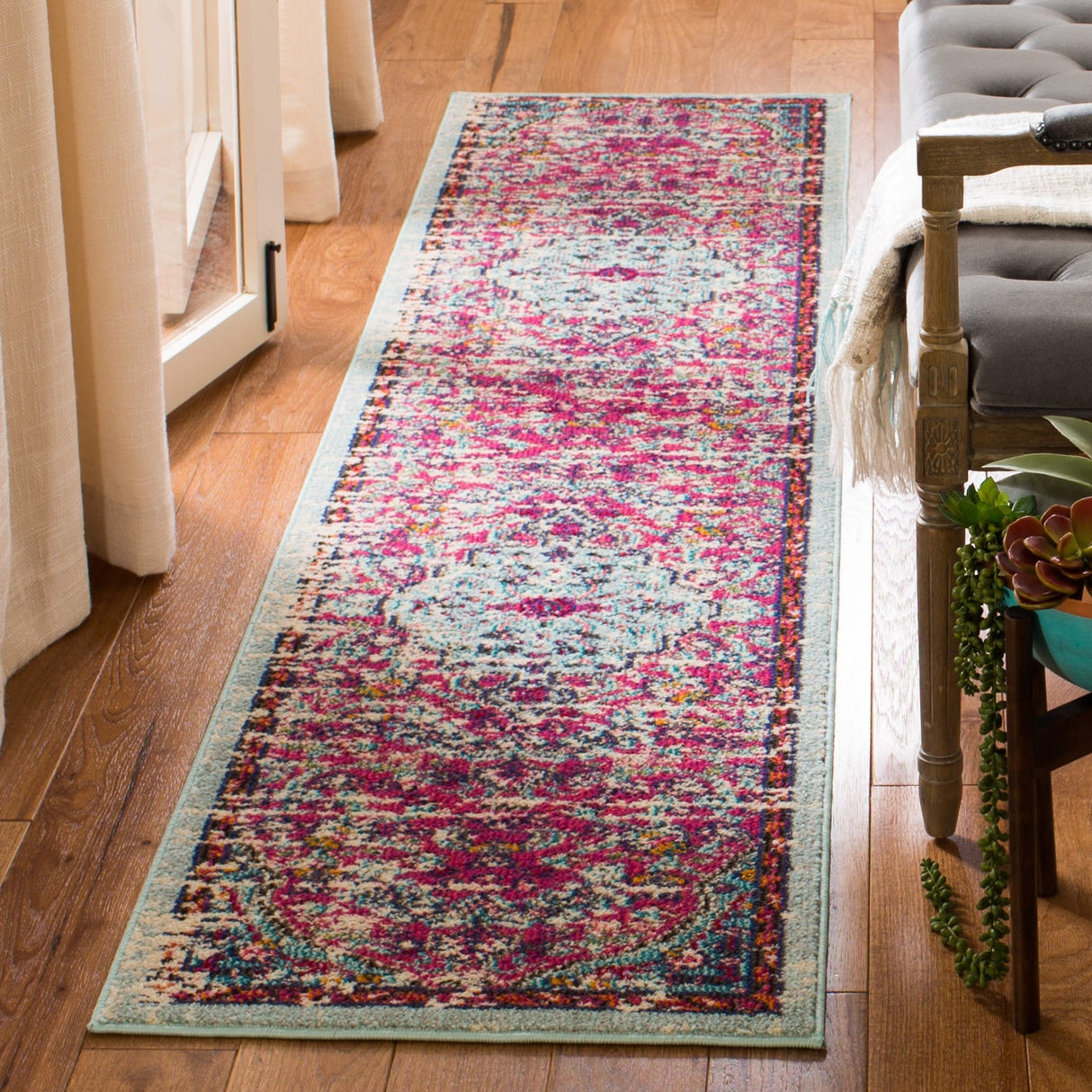 SAFAVIEH Madison Libusa Boho Medallion Distressed Rug