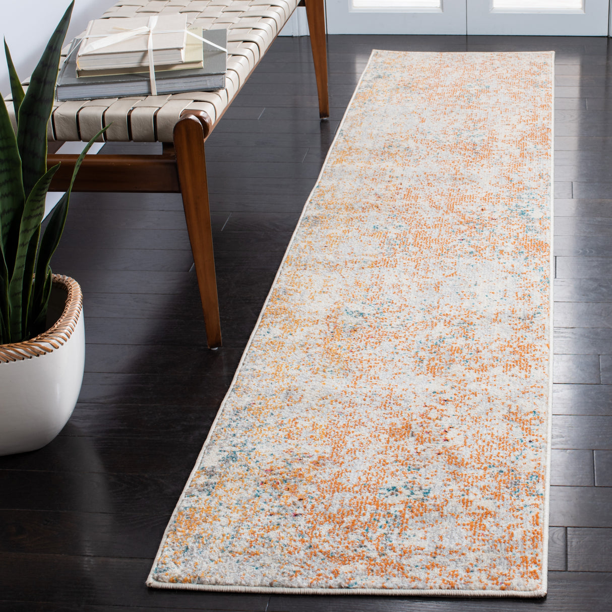 SAFAVIEH Madison Lita Modern Abstract Rug