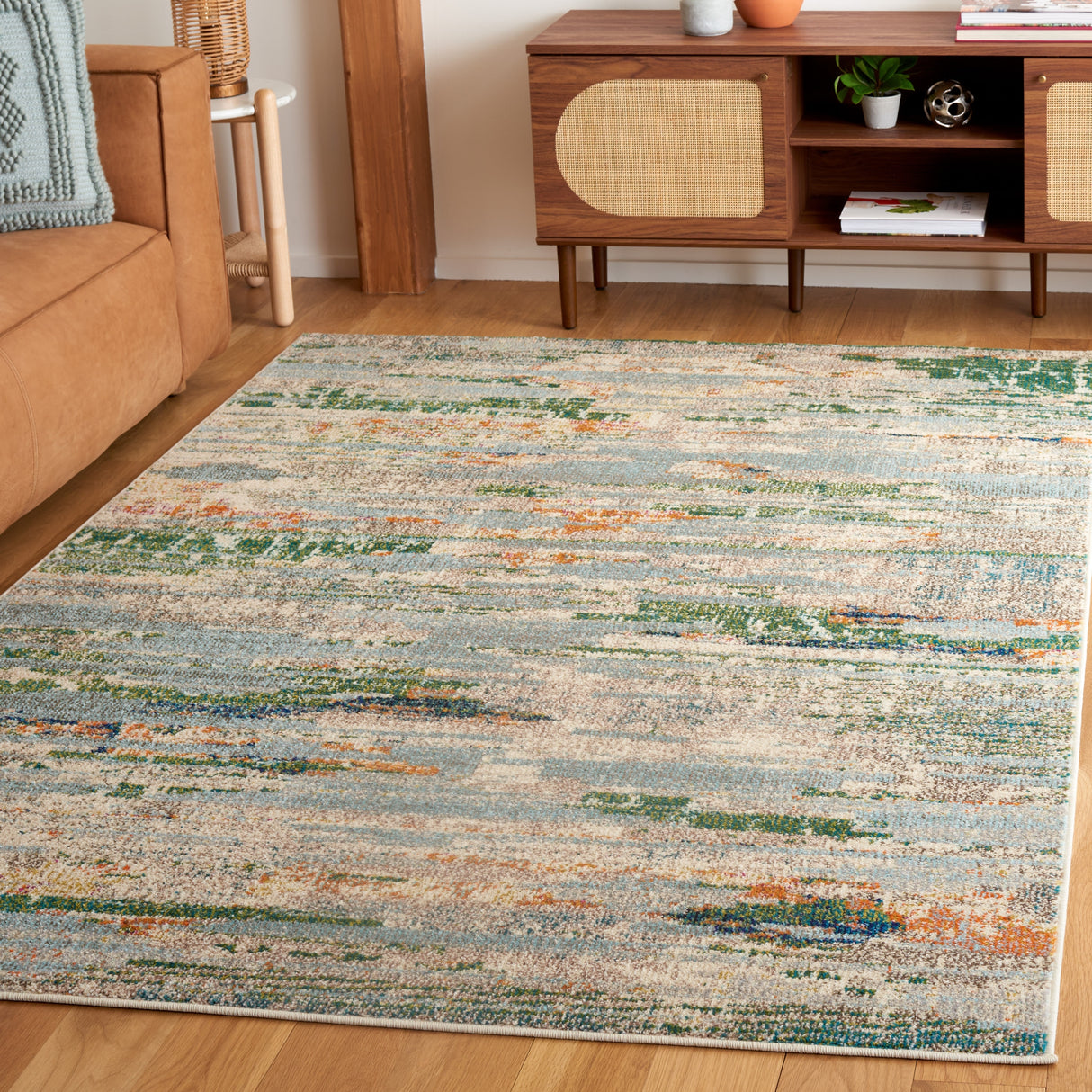 SAFAVIEH Madison Raquel Modern Abstract Rug