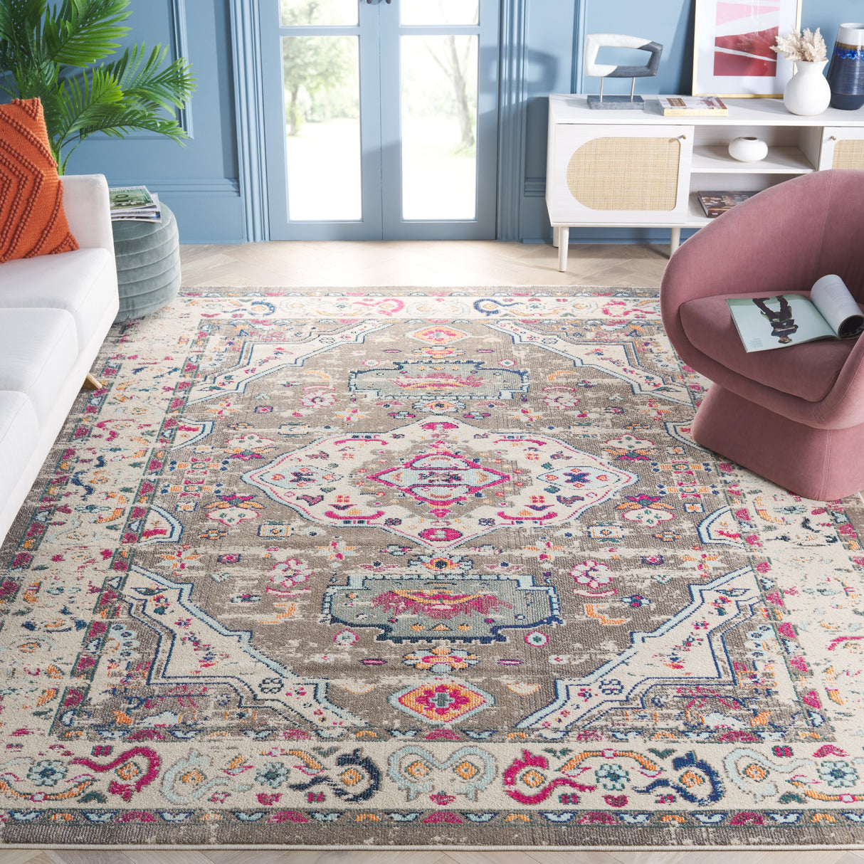 SAFAVIEH Madison Willodean Boho Oriental Distressed Rug