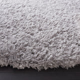 SAFAVIEH Madrid Shag Soledad Solid 2-inch Thick Rug