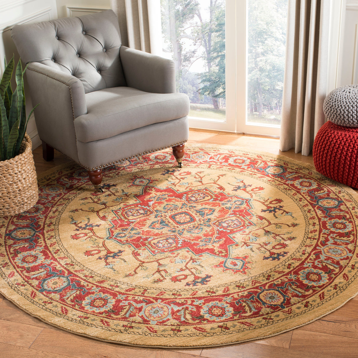 SAFAVIEH Mahal Beverley Traditional Grandeur Red/ Natural Rug