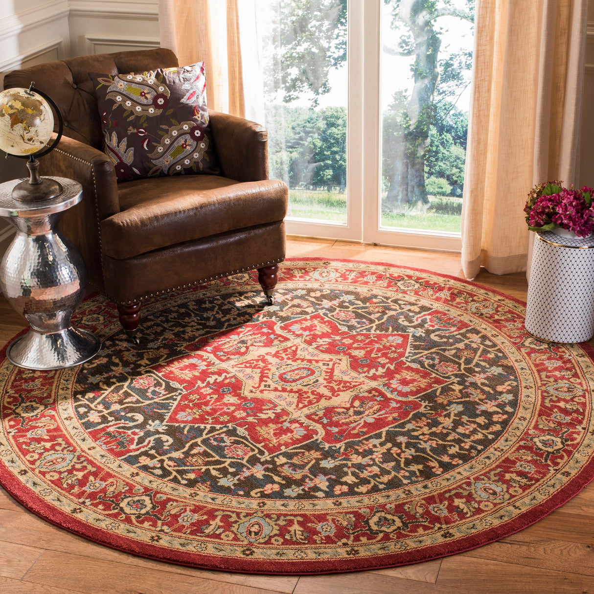 SAFAVIEH Mahal Haruko Traditional Oriental Rug