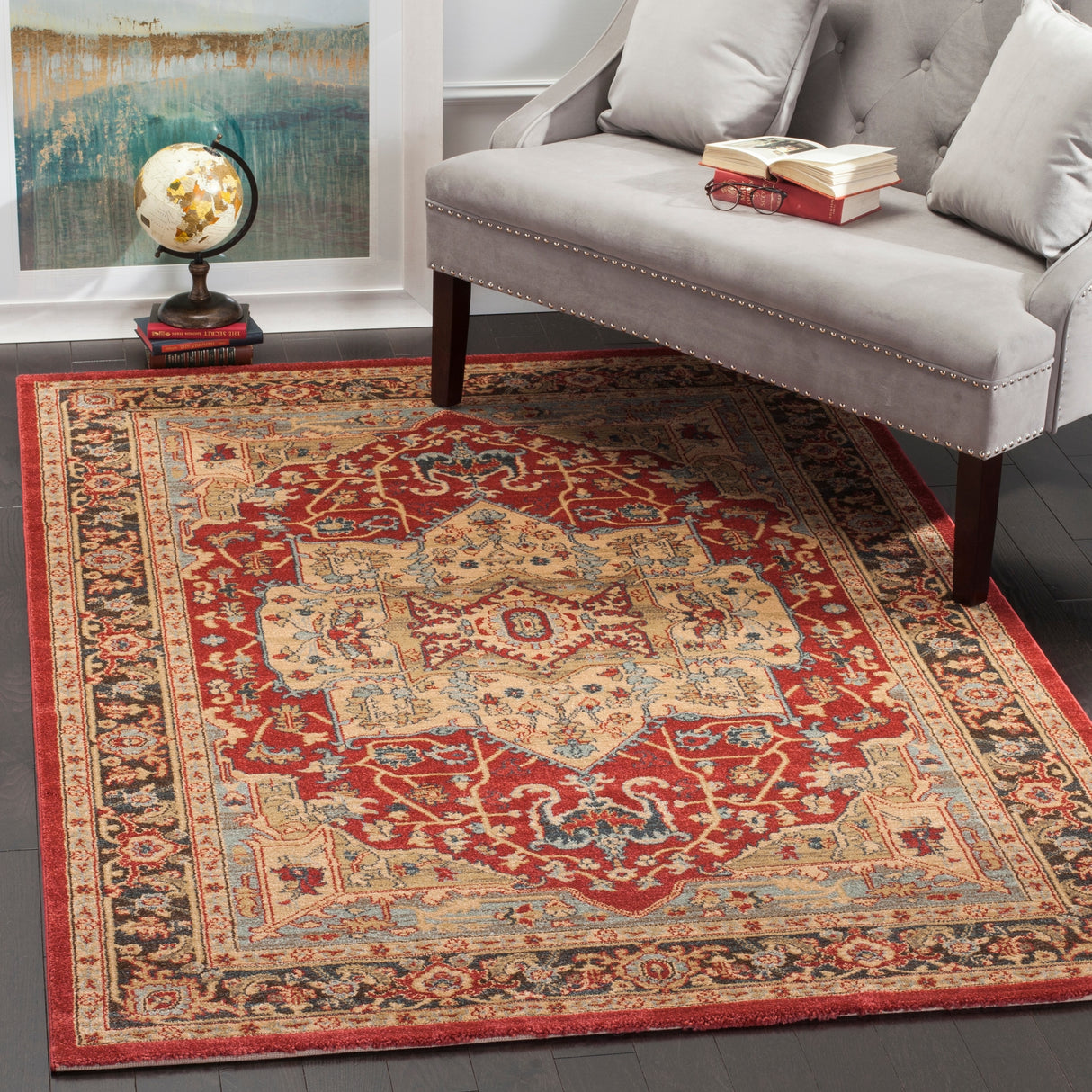 SAFAVIEH Mahal Haruko Traditional Oriental Rug