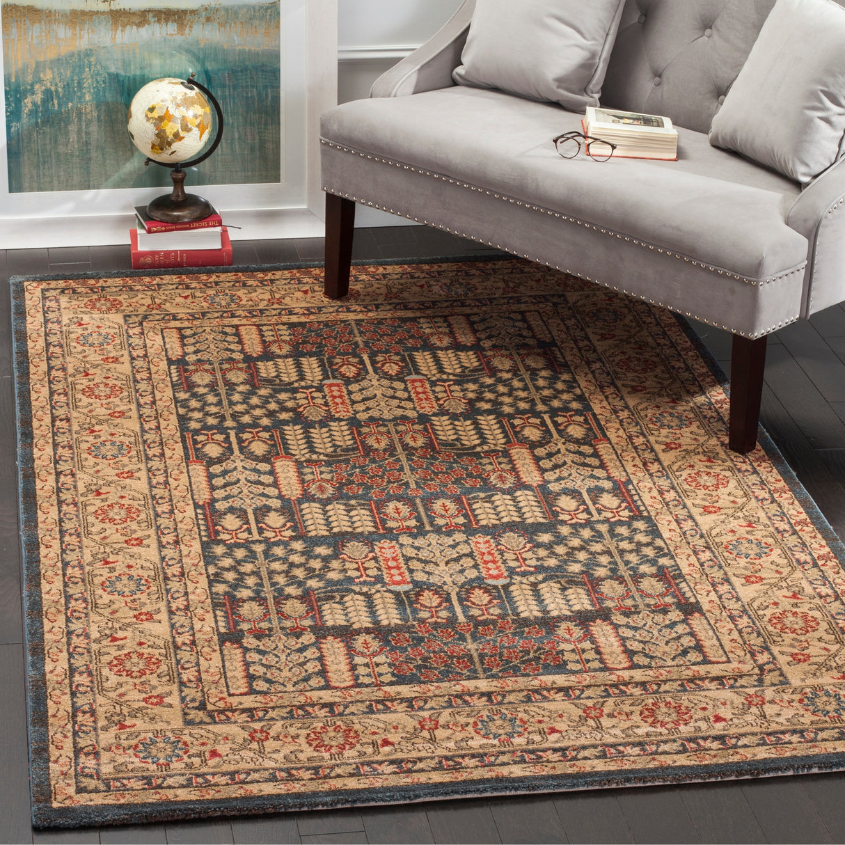 SAFAVIEH Mahal Laurene Traditional Oriental Rug