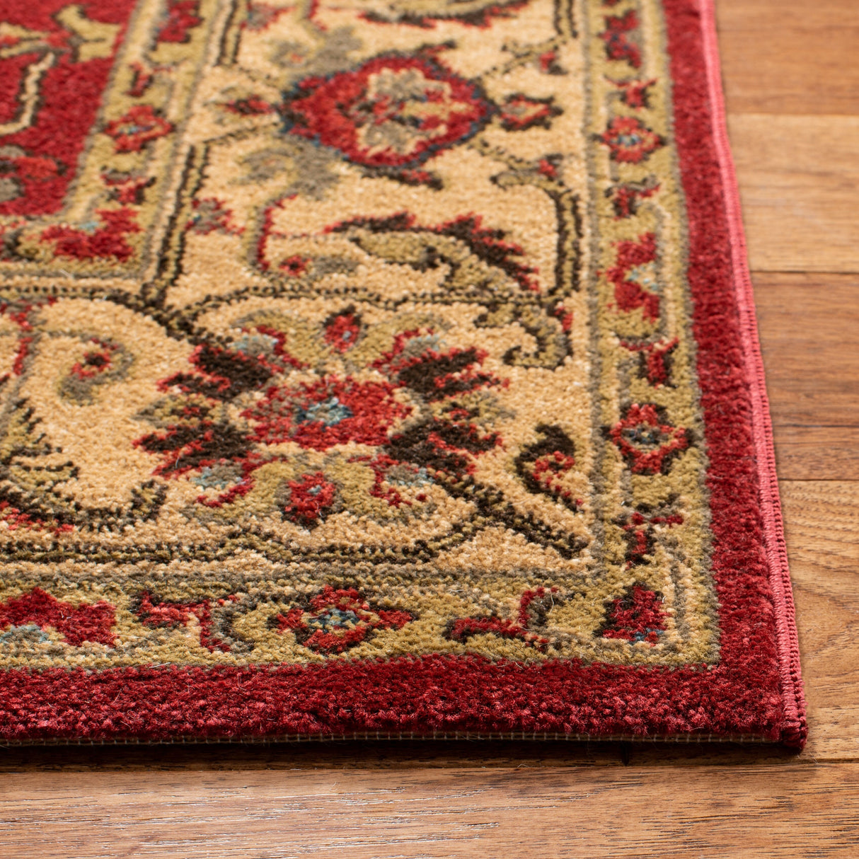 SAFAVIEH Mahal Marilynn Traditional Oriental Rug