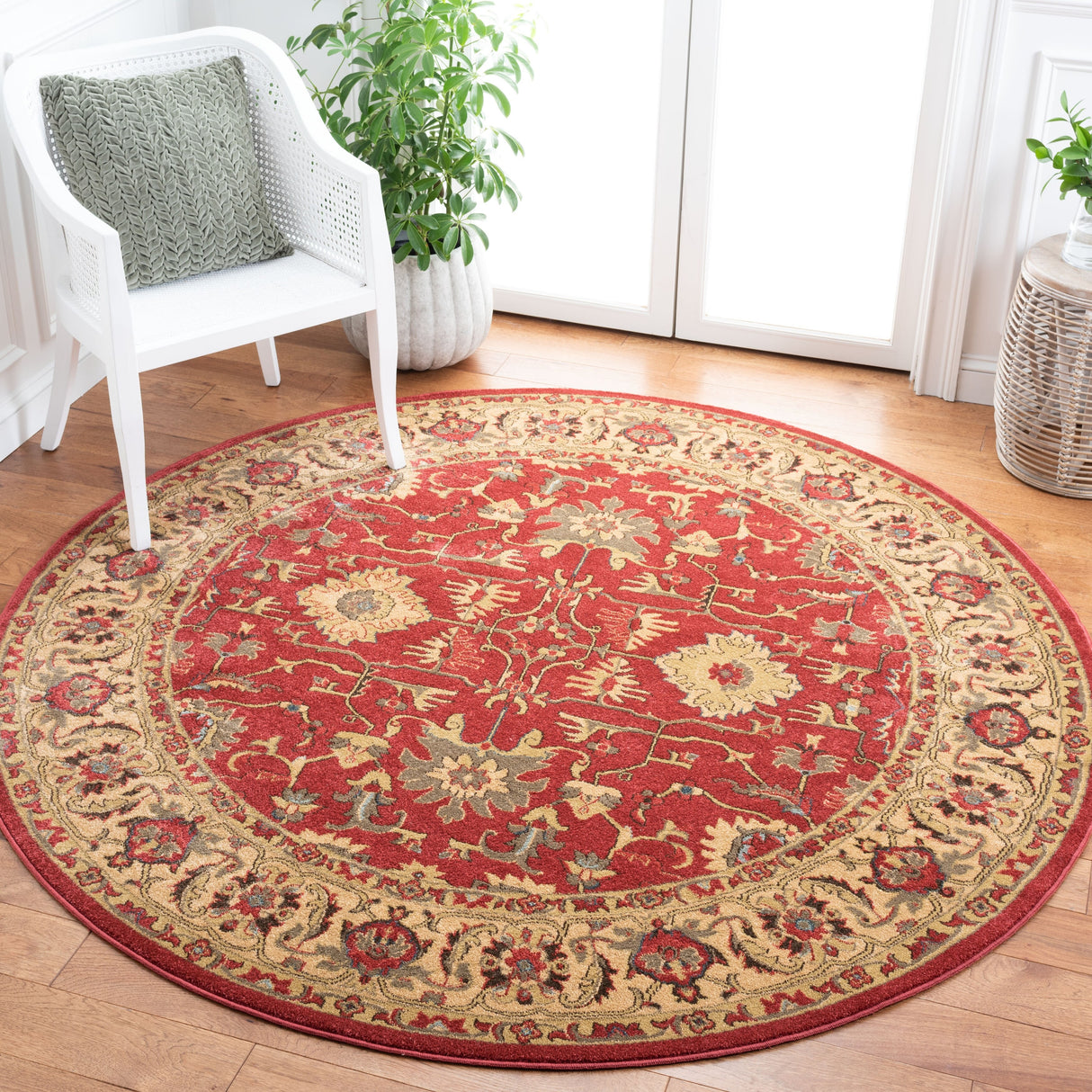 SAFAVIEH Mahal Marilynn Traditional Oriental Rug