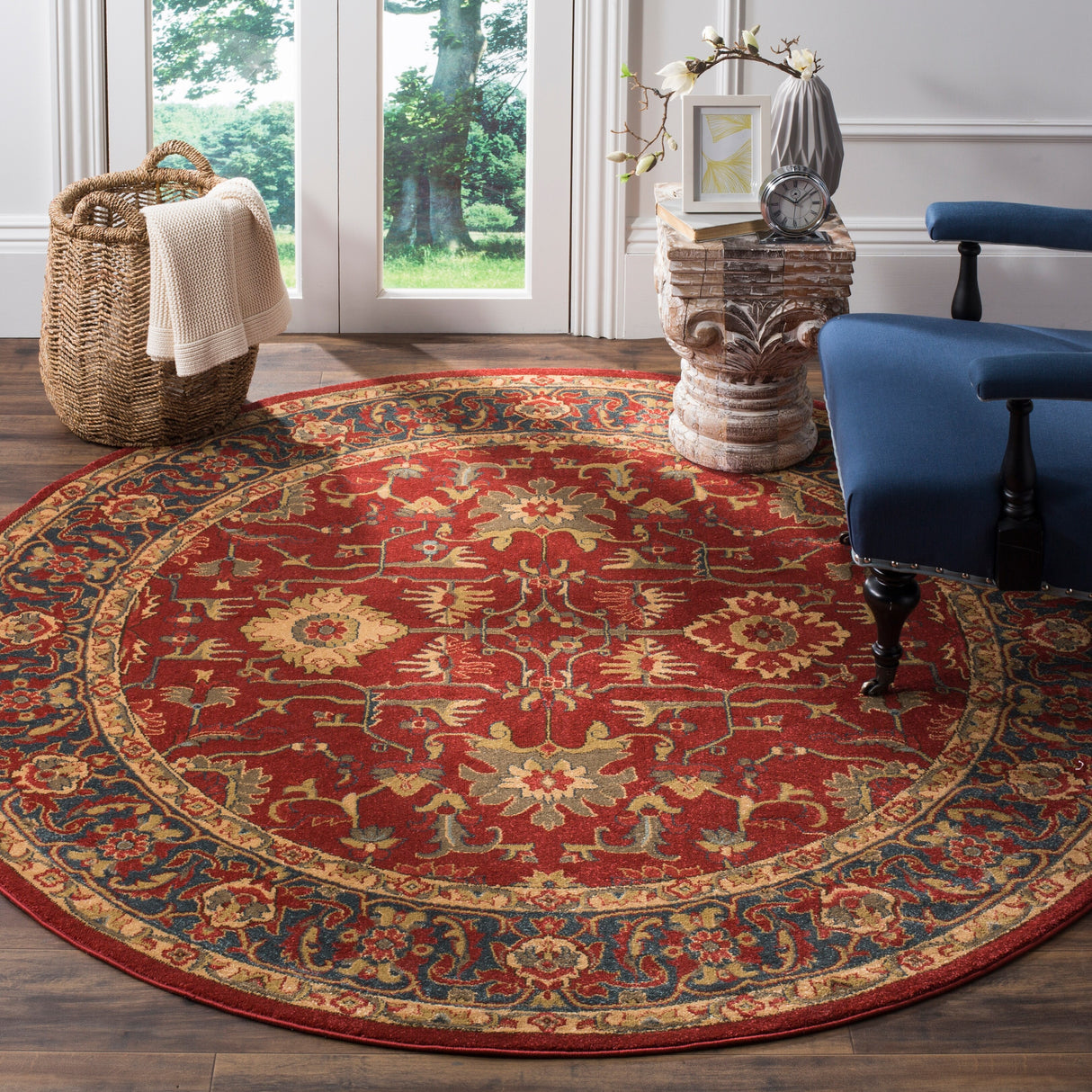 SAFAVIEH Mahal Marilynn Traditional Oriental Rug