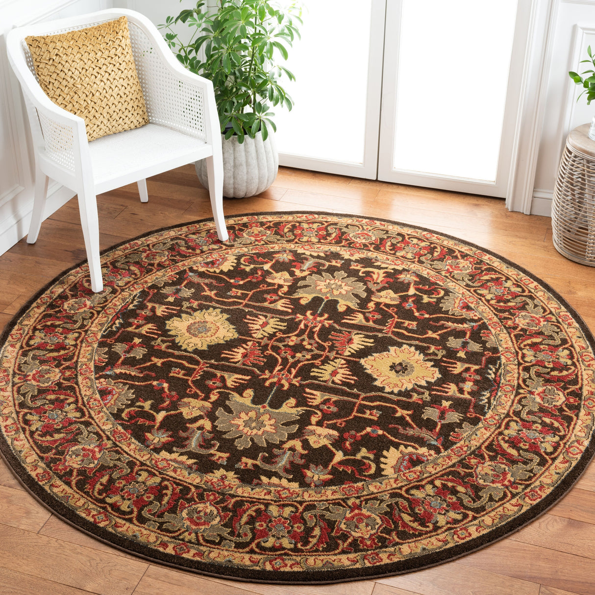 SAFAVIEH Mahal Marilynn Traditional Oriental Rug