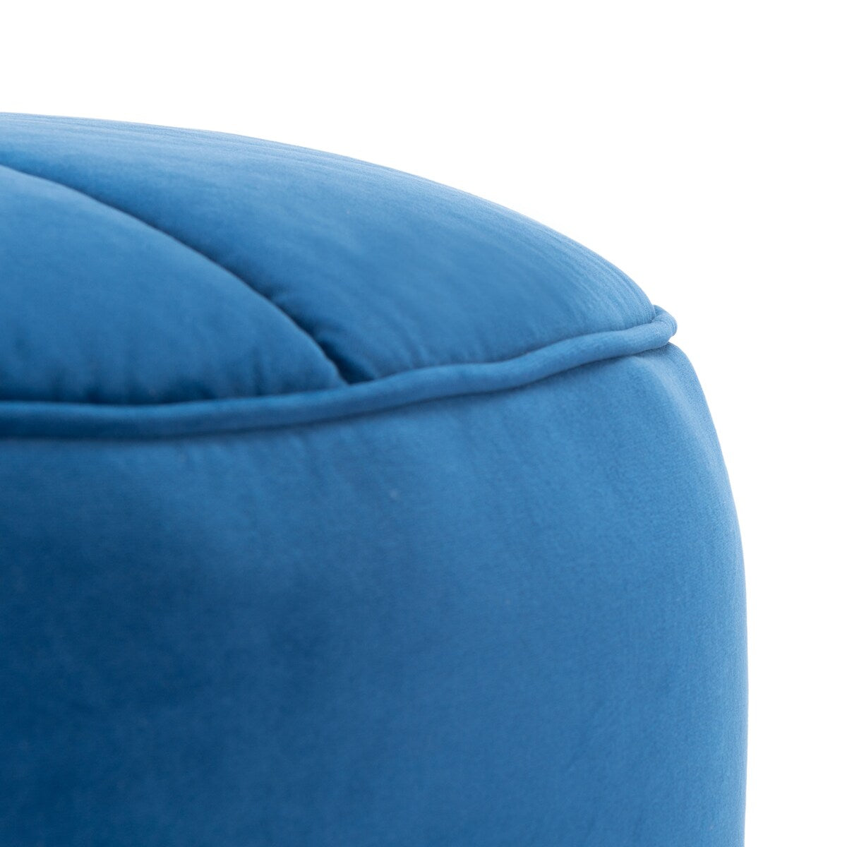 SAFAVIEH Maia Round Velvet Pouf Ottoman