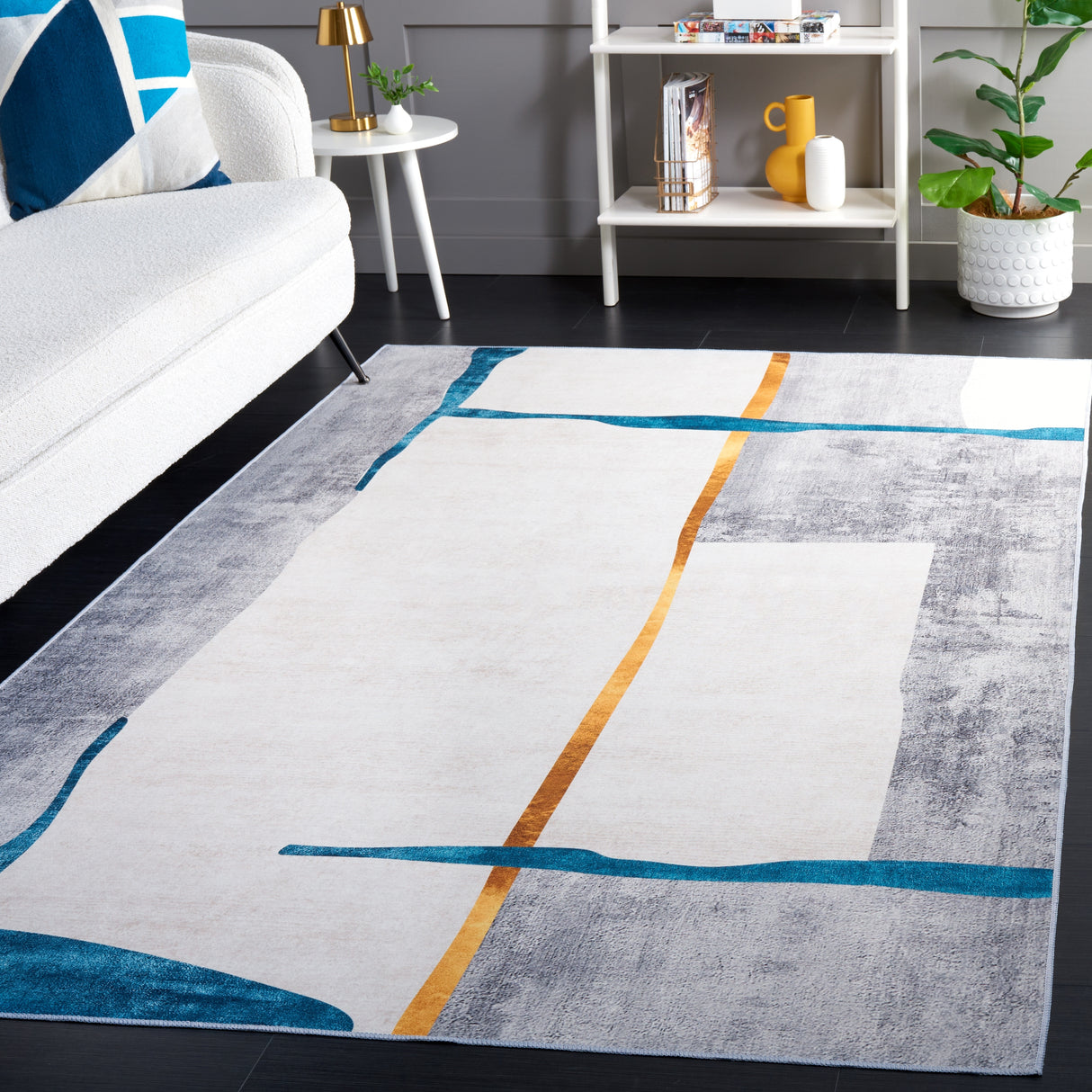 SAFAVIEH Malibu Yoshiko Contemporary Machine Washable Rug