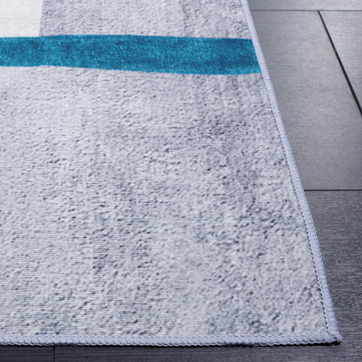 SAFAVIEH Malibu Yoshiko Contemporary Machine Washable Rug