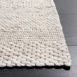 SAFAVIEH Marbella Kevser Wool Rug