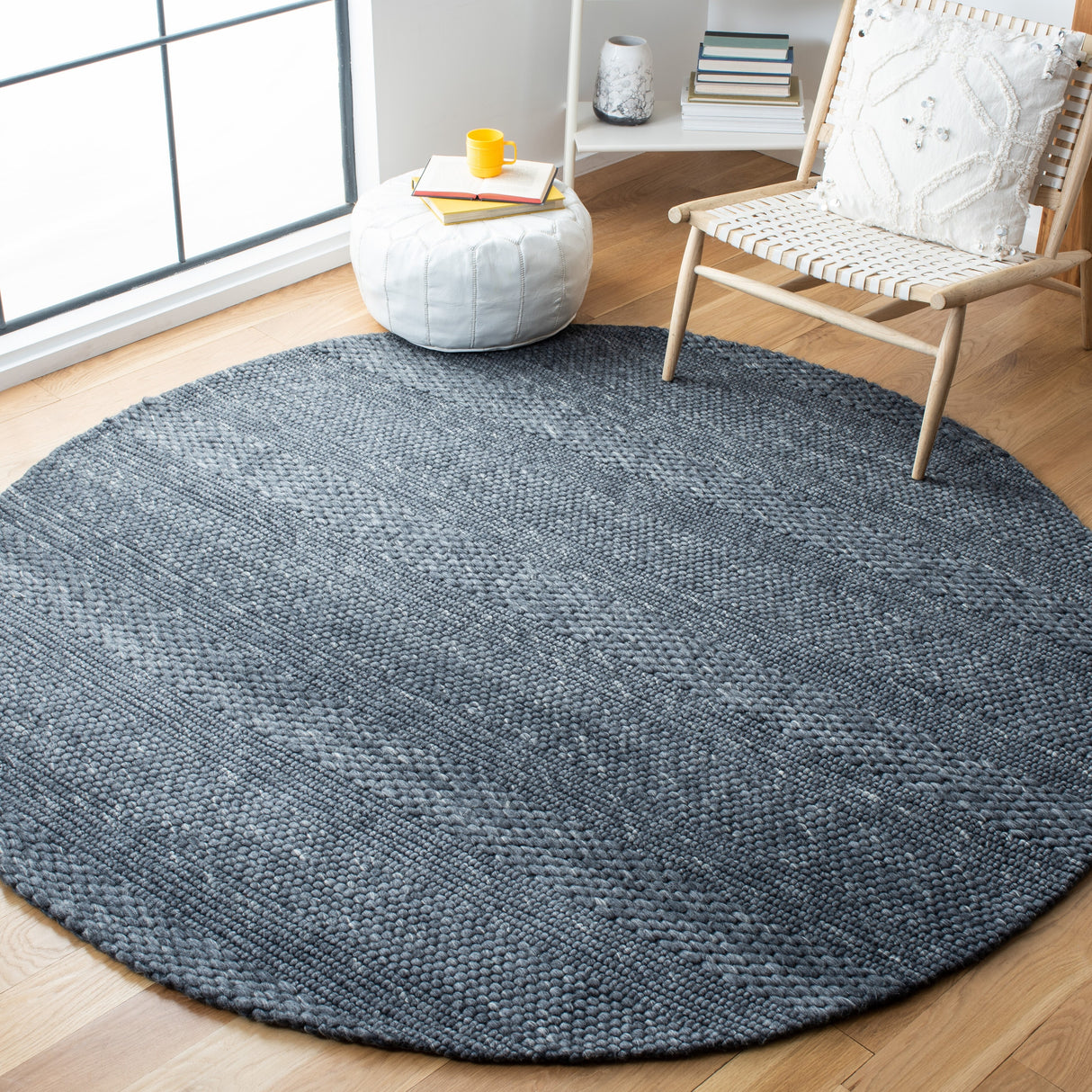 SAFAVIEH Marbella Kevser Wool Rug