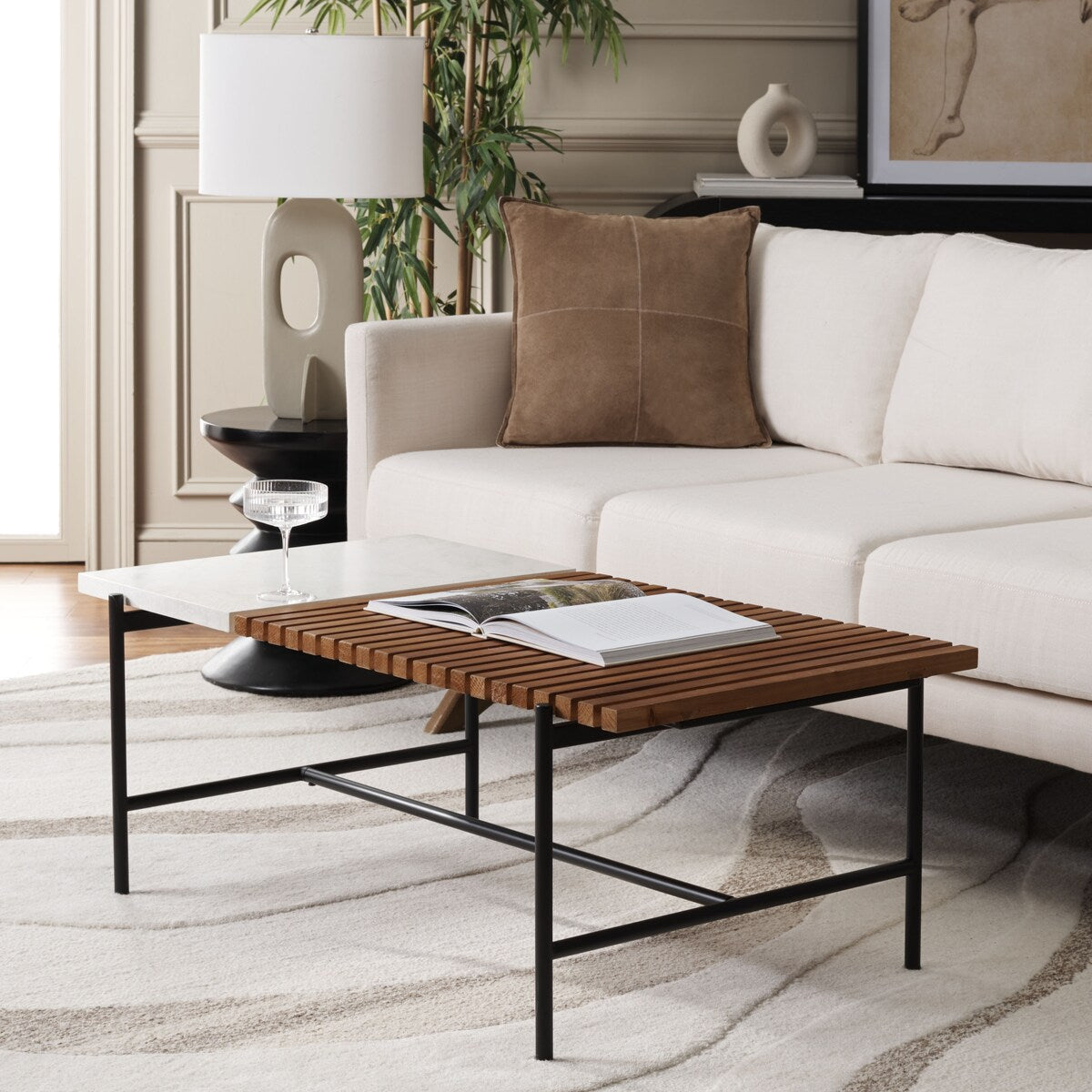 SAFAVIEH Marianka Coffee Table - 42 In. W x 23.6 In. D x 16.2 In. H - 42Wx24Dx16H