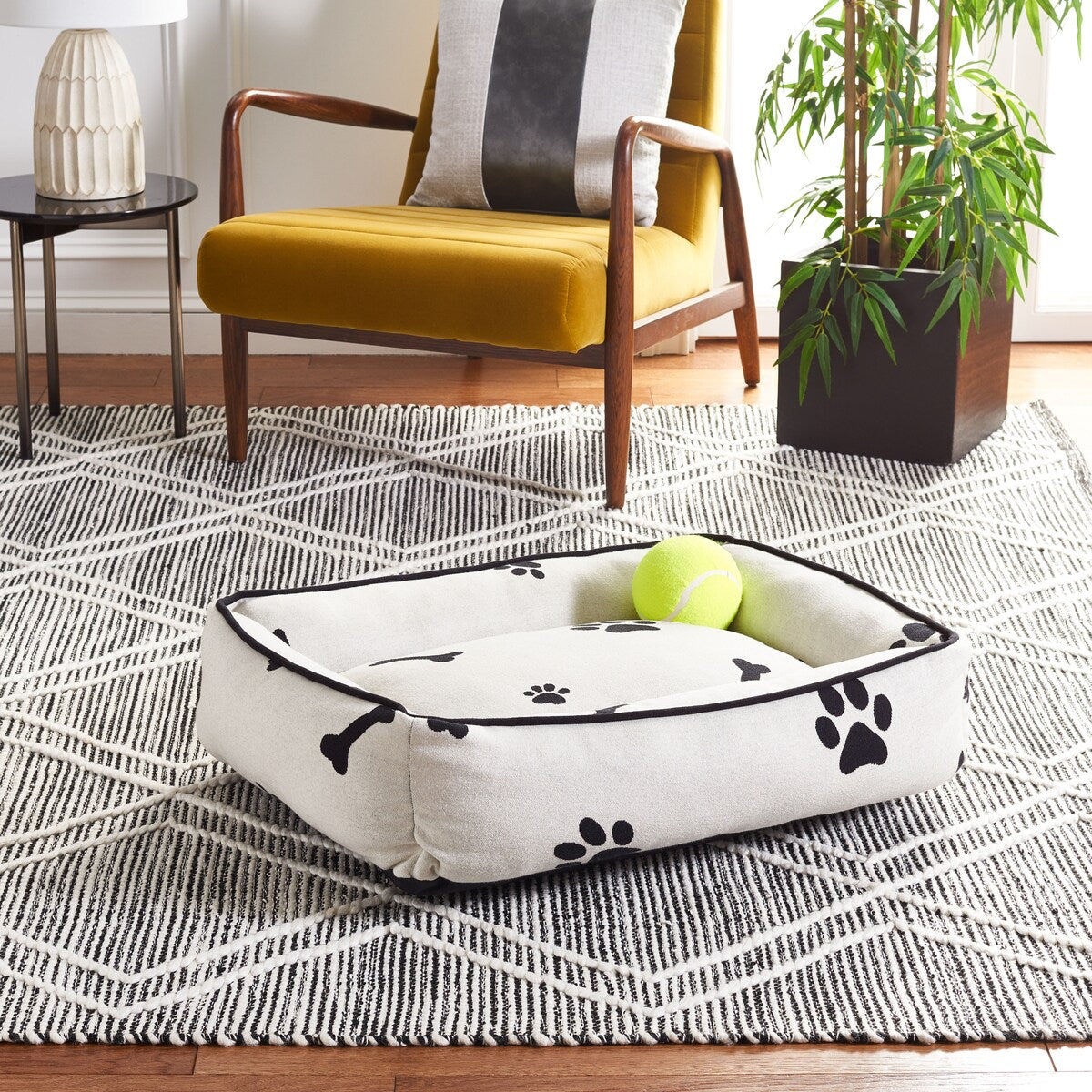 SAFAVIEH Miley & Bone Dog Bed