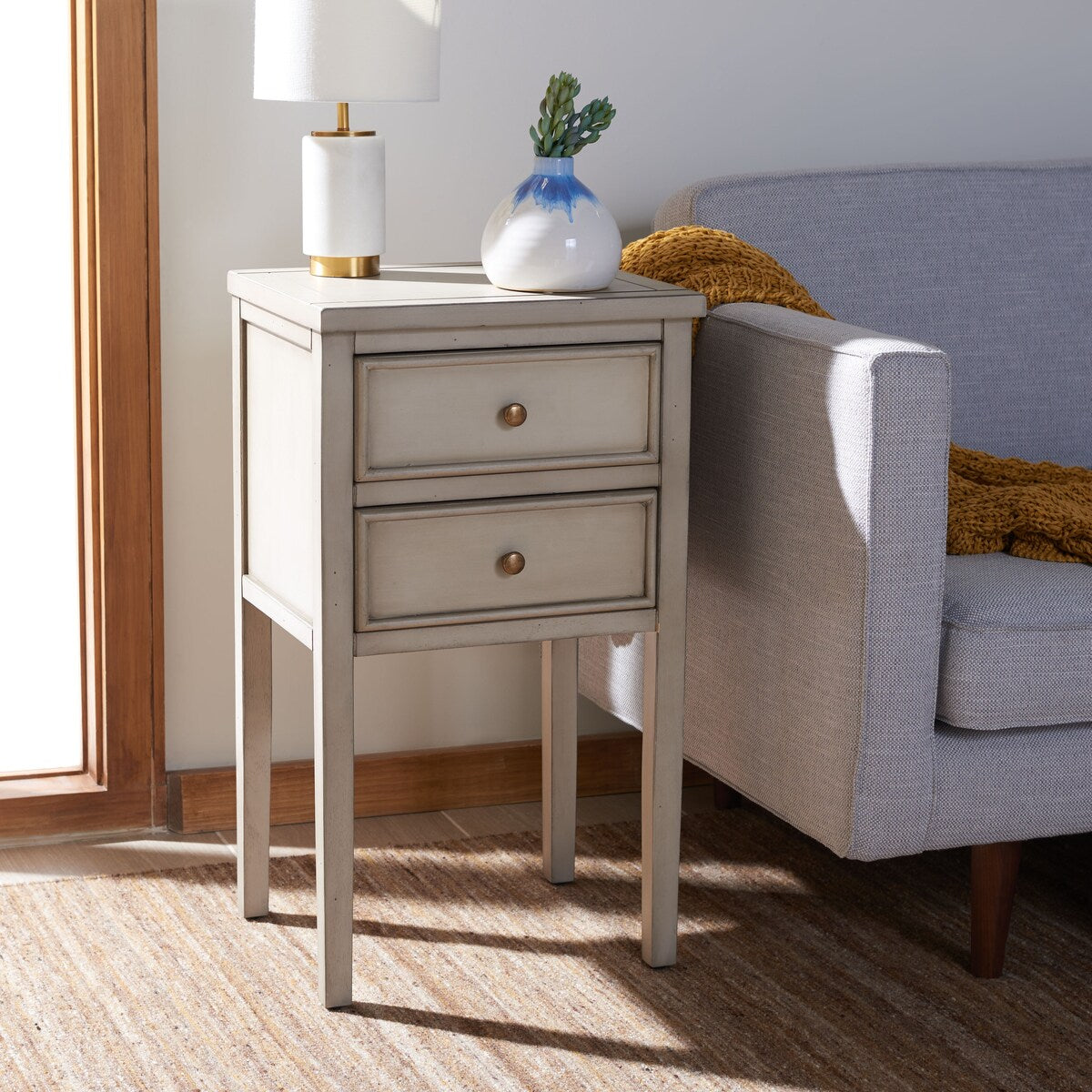 SAFAVIEH Minda 2-Drawer Accent End Table Nightstand (Fully Assembled) - 16.9" x 14.2" x 29.7" - 17Wx15Dx30H