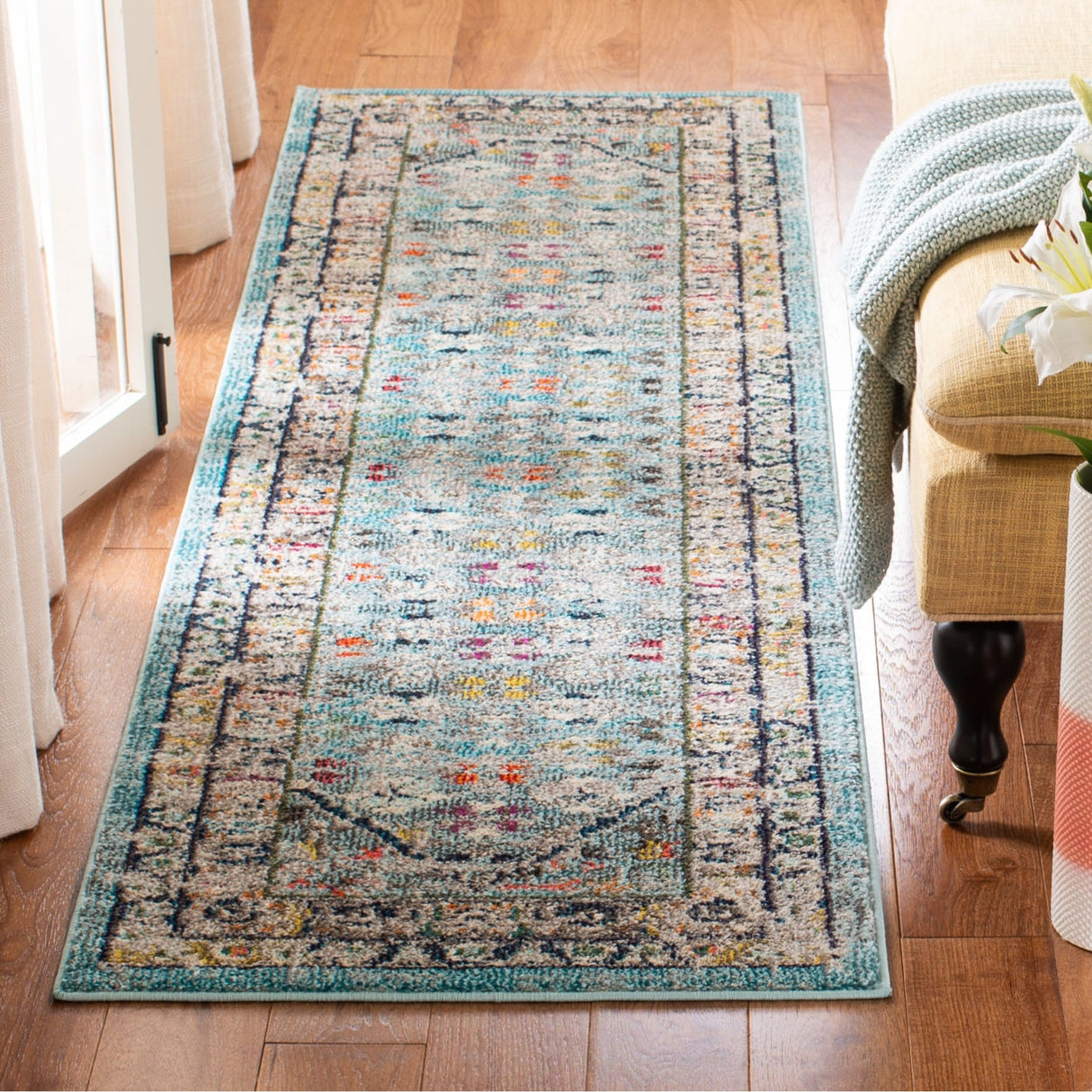 SAFAVIEH Monaco Doretha Boho Rug