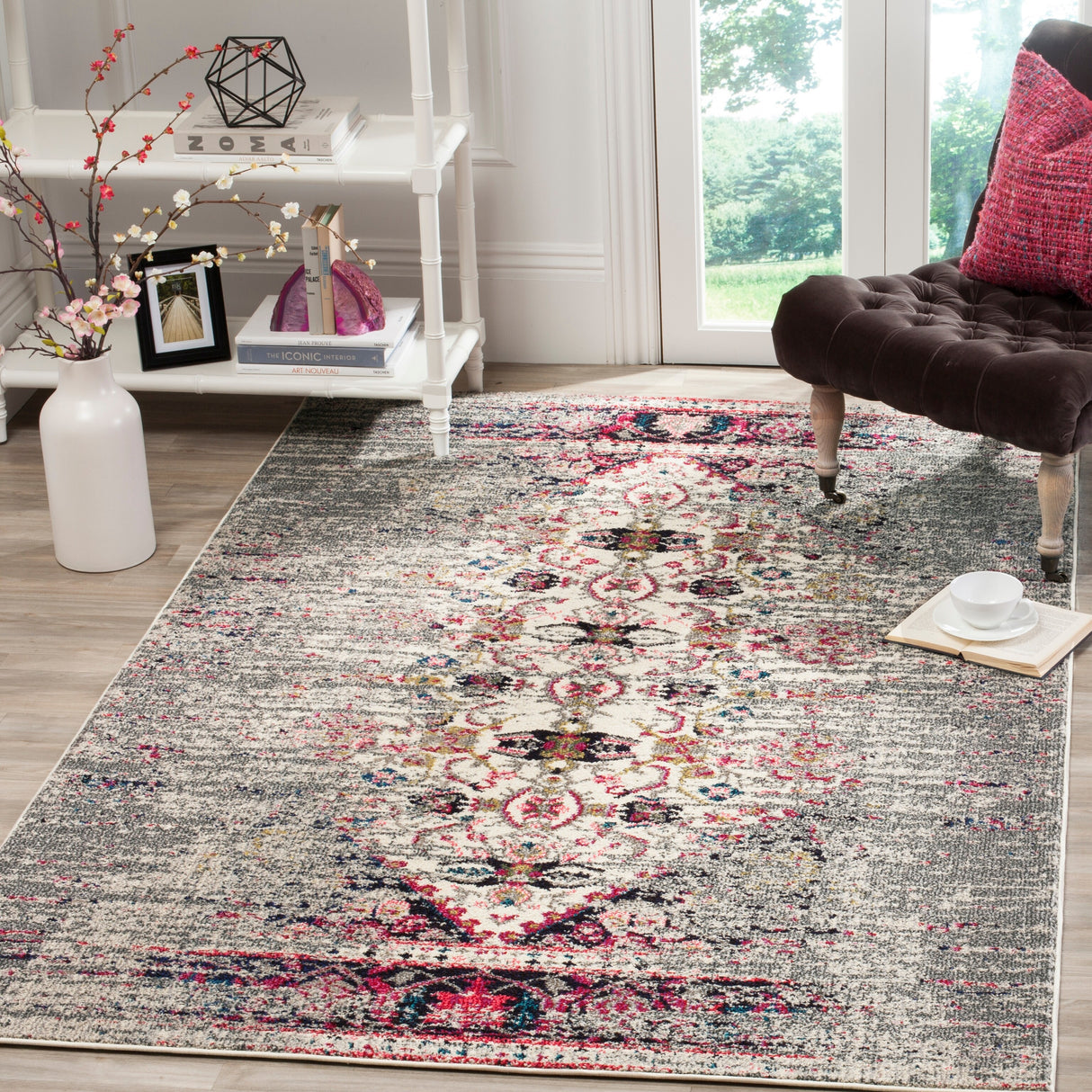 SAFAVIEH Monaco Iginia Distressed Boho Rug