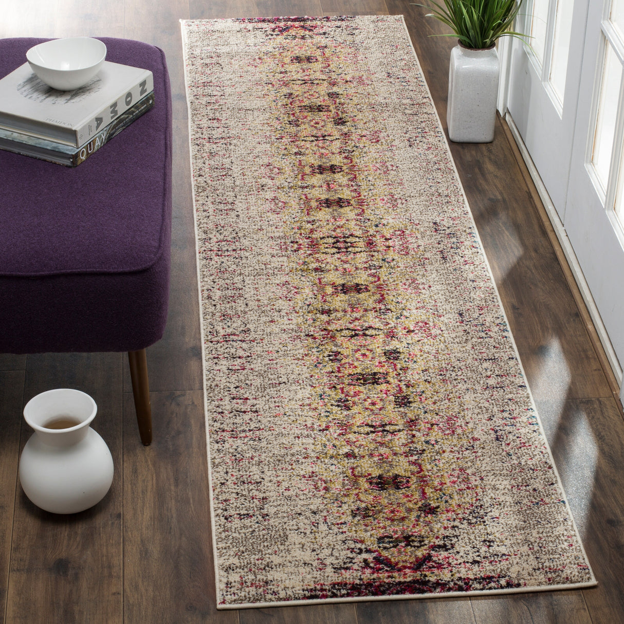 SAFAVIEH Monaco Iginia Distressed Boho Rug