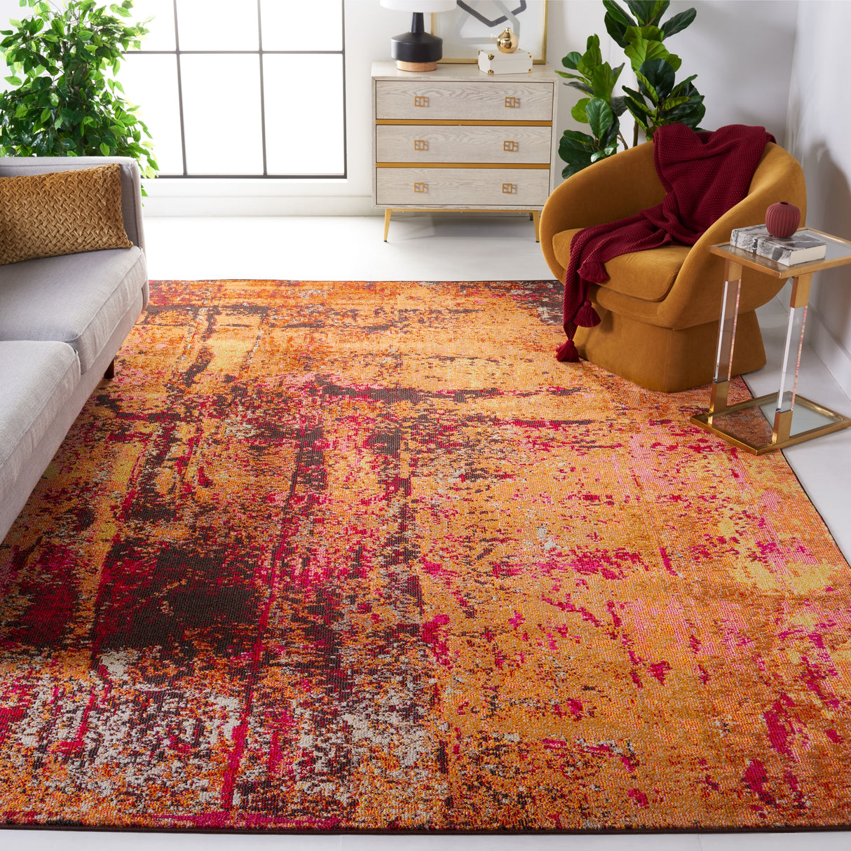 SAFAVIEH Monaco Ursola Distressed Boho Rug