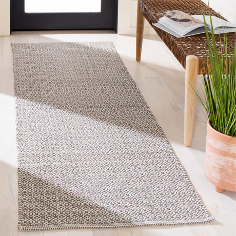 SAFAVIEH Montauk Bonita Handmade Cotton Area Rug