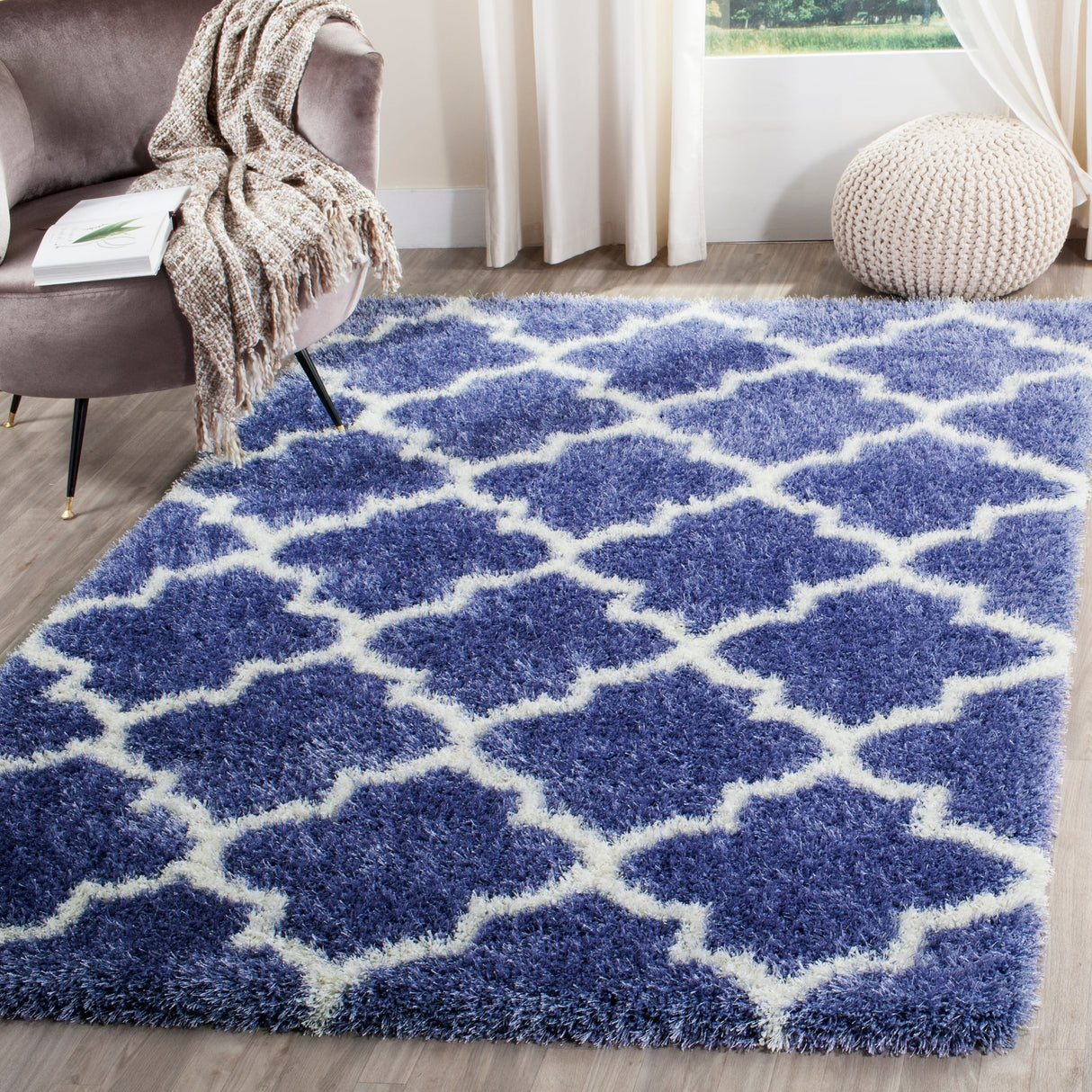 SAFAVIEH Montreal Shag Rosalyn 2-inch Thick Rug