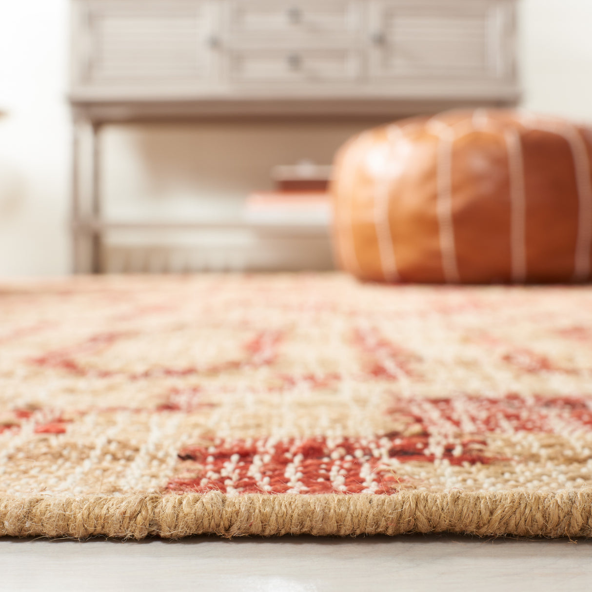 SAFAVIEH Natural Fiber Erla Boho Jute Rug