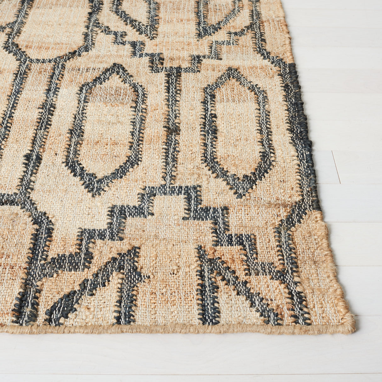 SAFAVIEH Natural Fiber Erla Boho Jute Rug