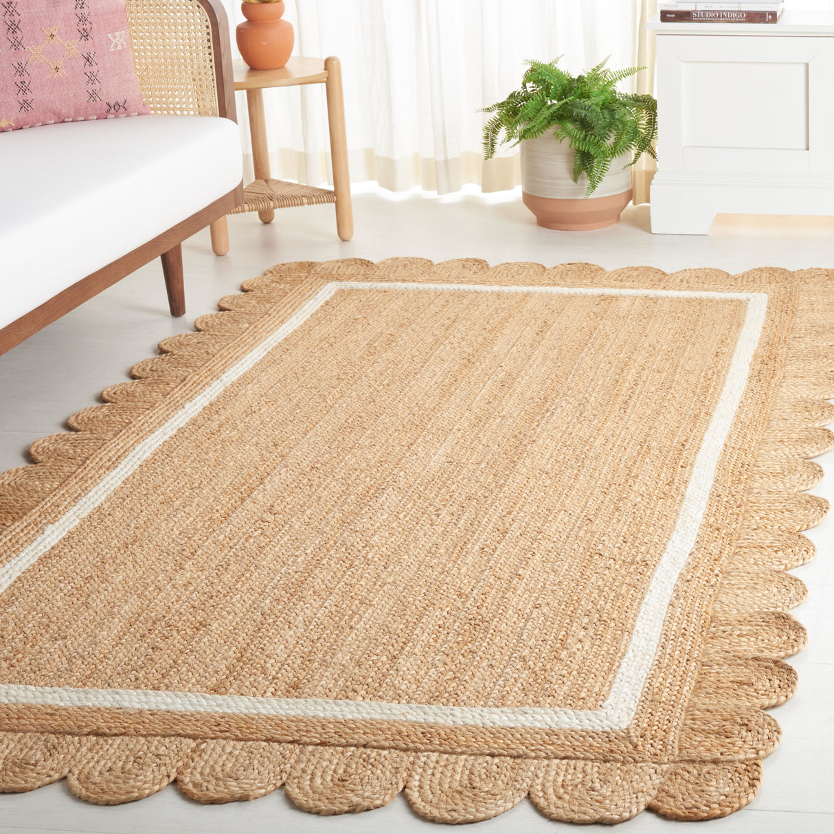 SAFAVIEH Natural Fiber Gerda Casual Jute Rug