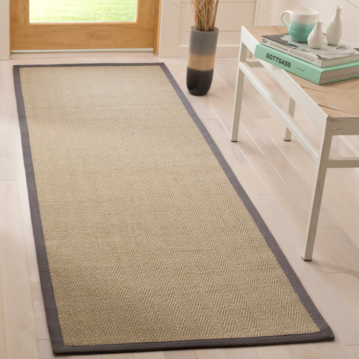 SAFAVIEH Natural Fiber Hasel Sisal Rug