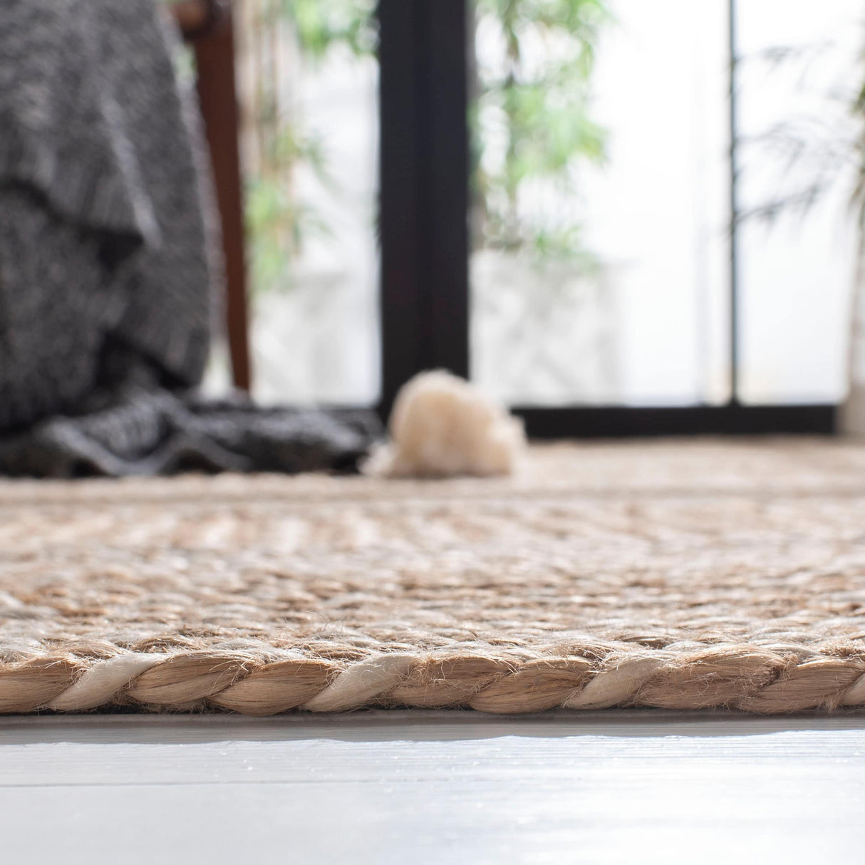 SAFAVIEH Natural Fiber Jessye Stripe Jute Rug