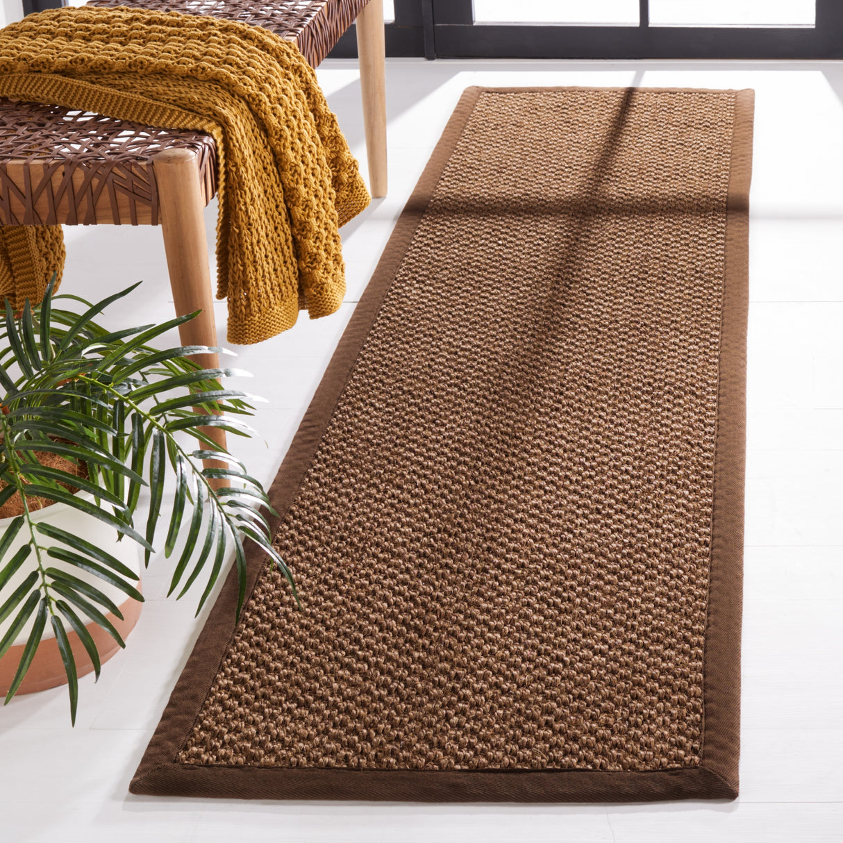 SAFAVIEH Natural Fiber Mira Giesela Sisal Rug