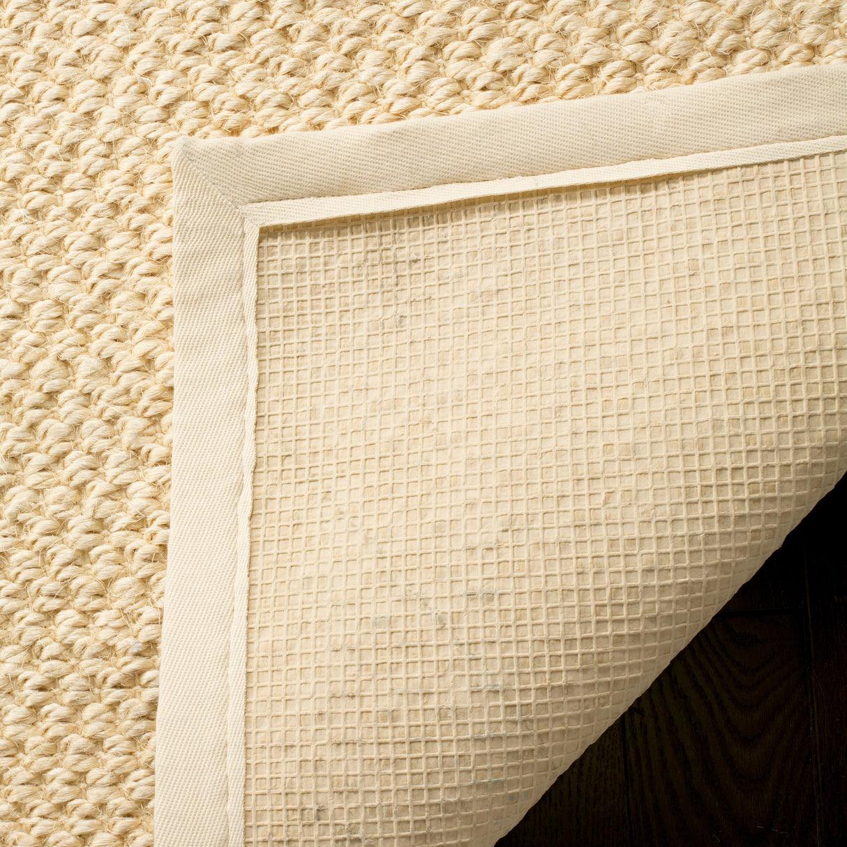 SAFAVIEH Natural Fiber Mira Giesela Sisal Rug