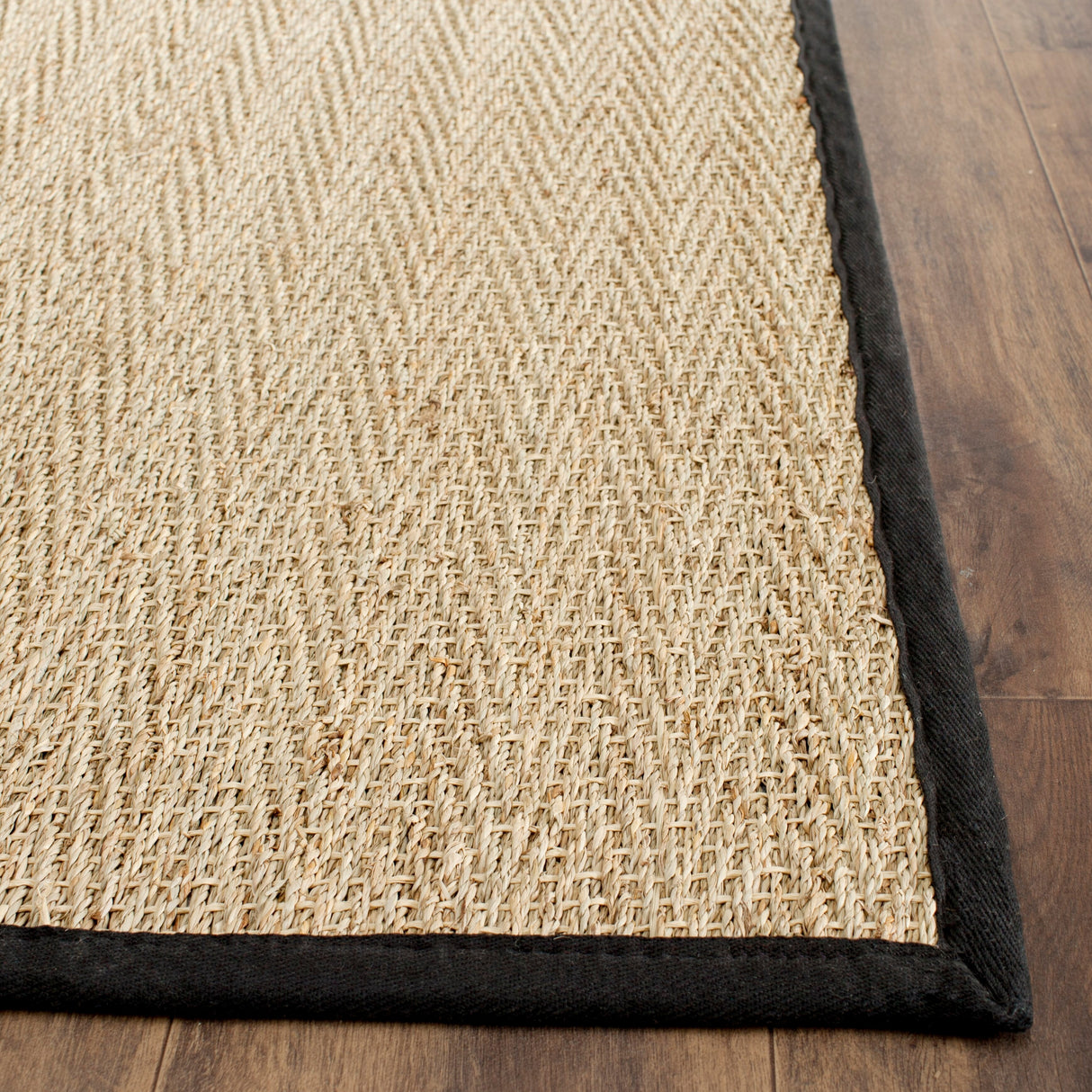 SAFAVIEH Natural Fiber Trilby Herringbone Seagrass Rug