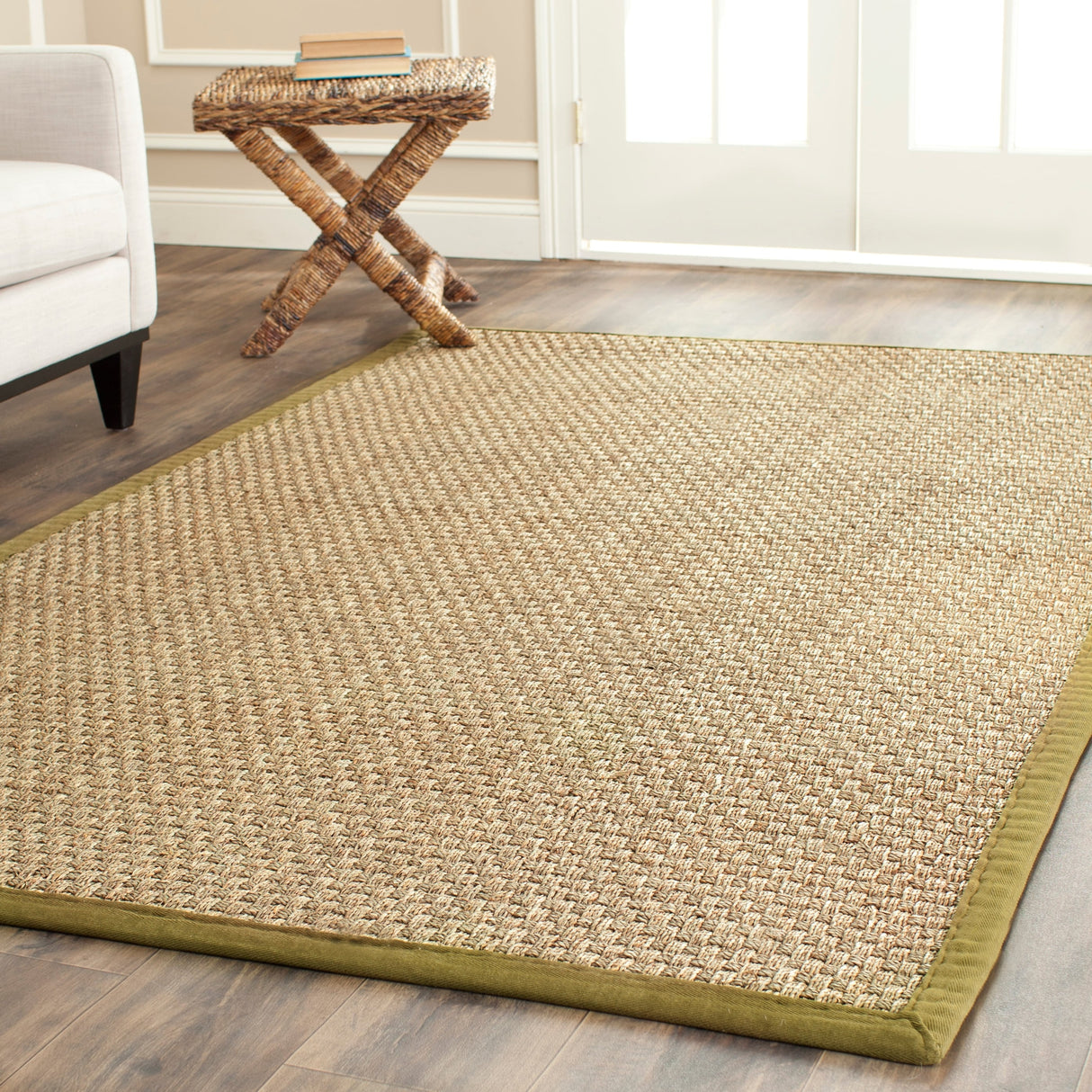 SAFAVIEH Natural Fiber Zymryd Basketweave Seagrass Rug