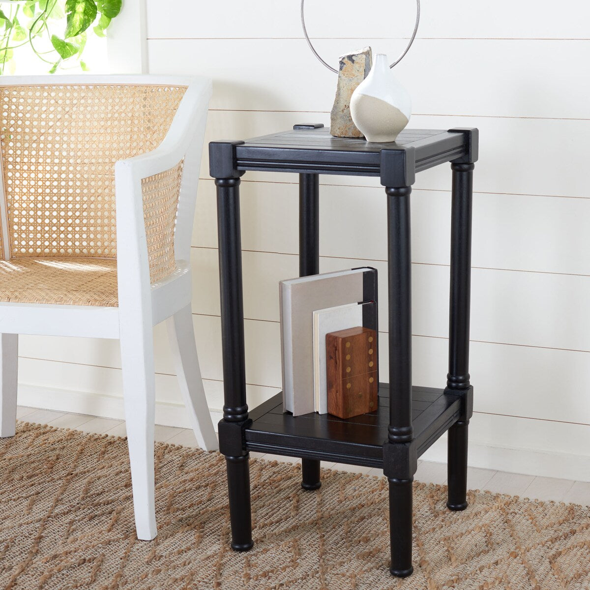 SAFAVIEH Nermira Square Accent Table - 13.8" W x 13.8" L x 28.3" H - 14Wx14Dx28H