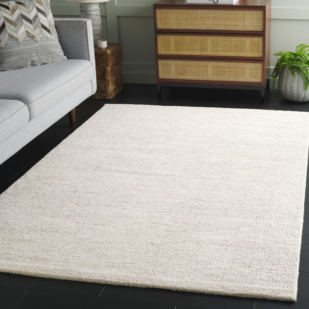 SAFAVIEH Northport Alwilda Modern & Contemporary Rug