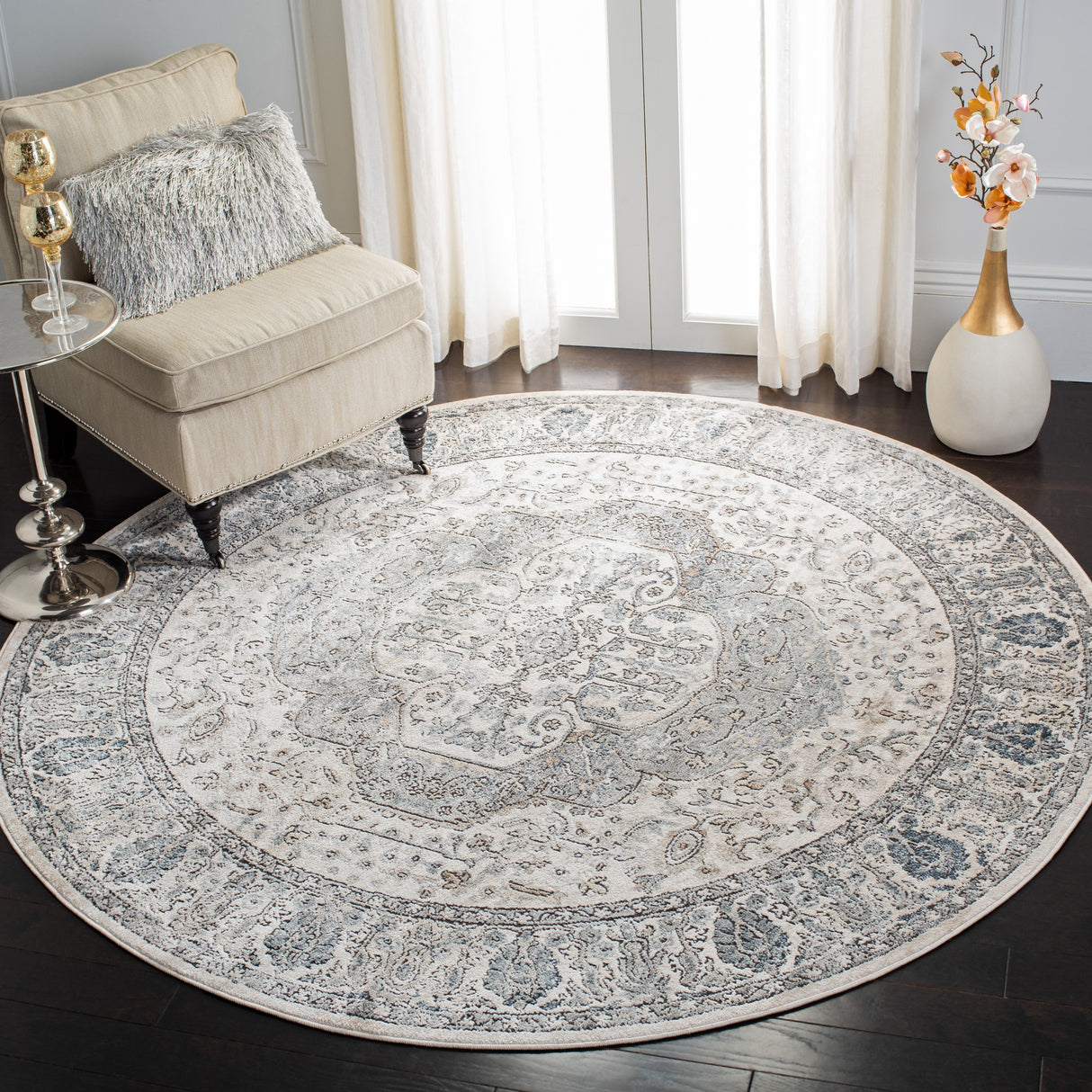 SAFAVIEH Oregon Emmy Traditional Oriental Rug