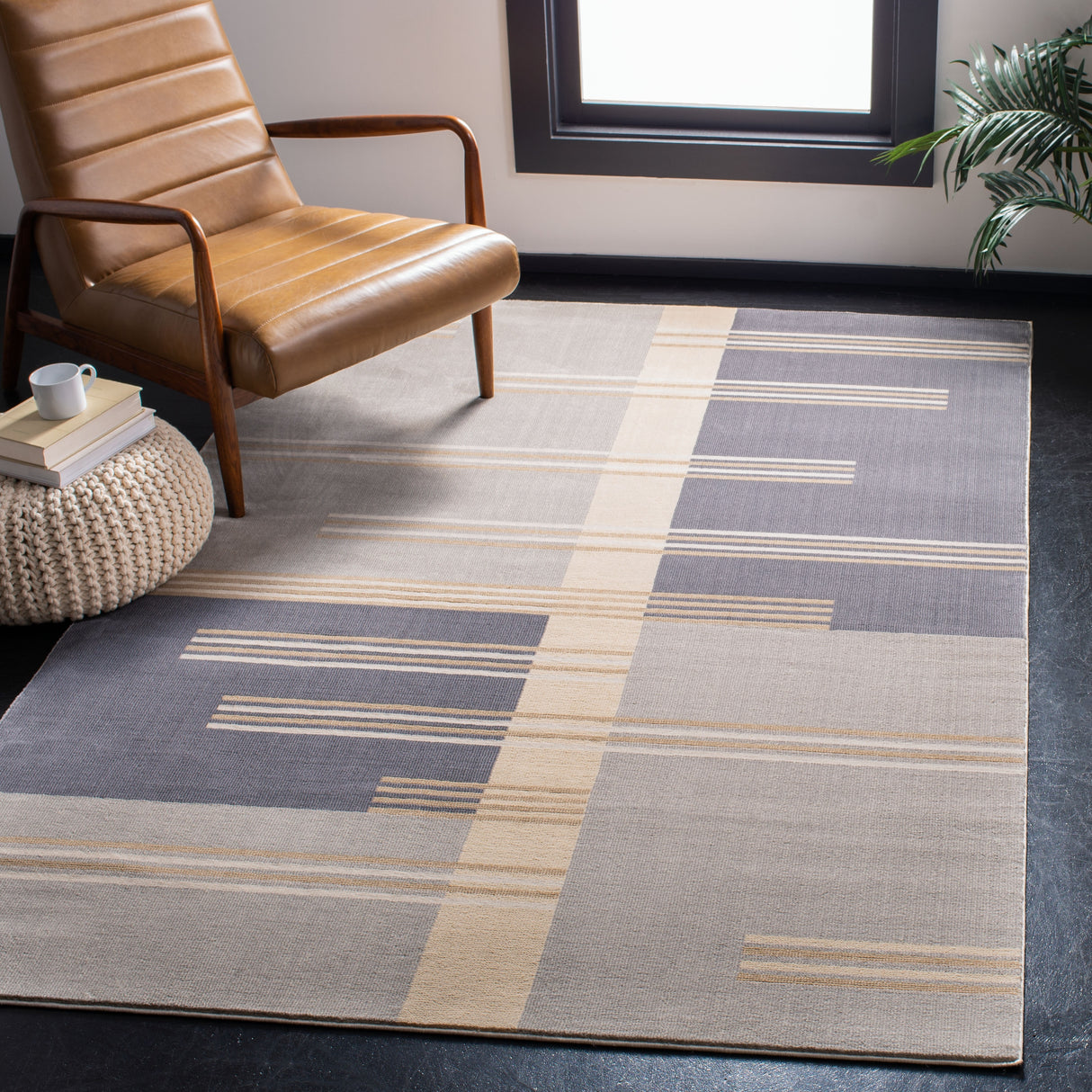 SAFAVIEH Orwell Rutha Mid-Century Modern Rug