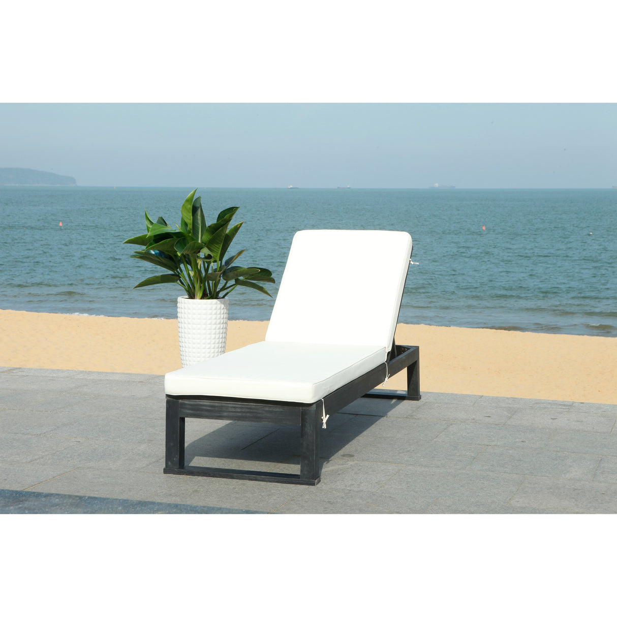 SAFAVIEH Outdoor Kaliyah Solid Wood Chaise Lounge Chair - 25Wx81Dx37H