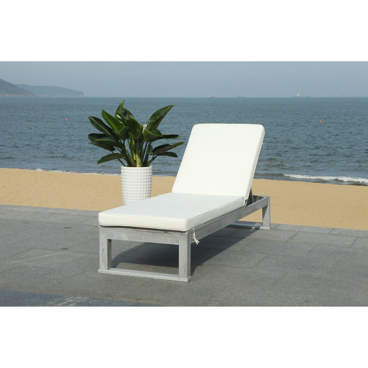 SAFAVIEH Outdoor Kaliyah Solid Wood Chaise Lounge Chair - 25Wx81Dx37H