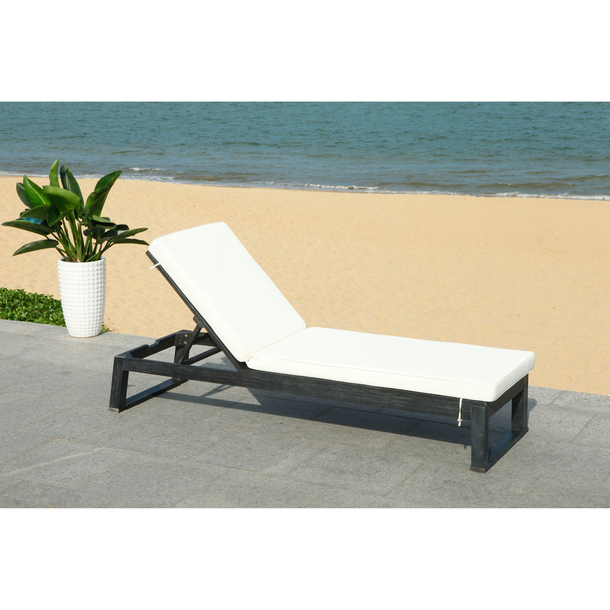 SAFAVIEH Outdoor Kaliyah Solid Wood Chaise Lounge Chair - 25Wx81Dx37H