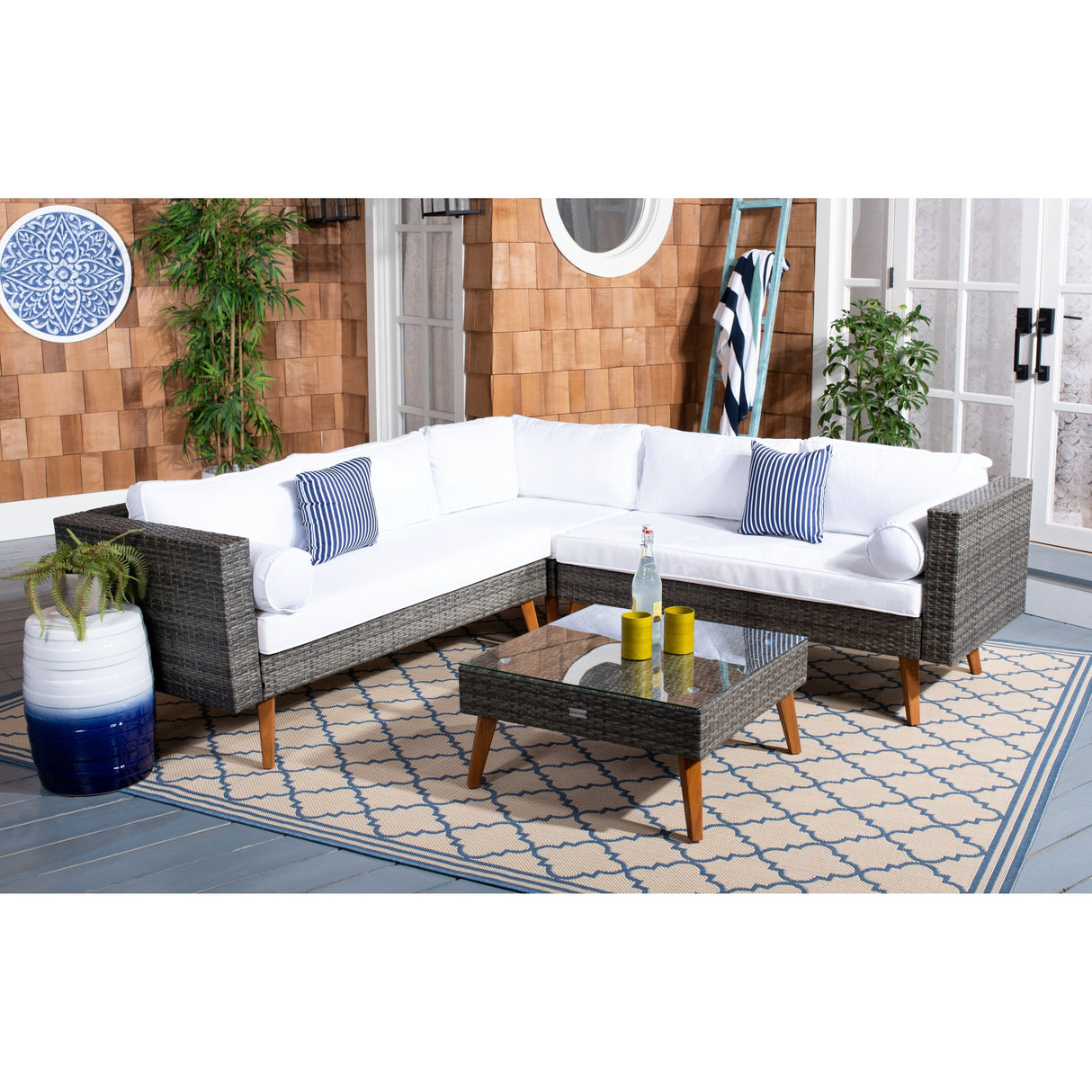 SAFAVIEH Outdoor Ulyana Outdoor Sectional Set - 54W x 26D x 28H