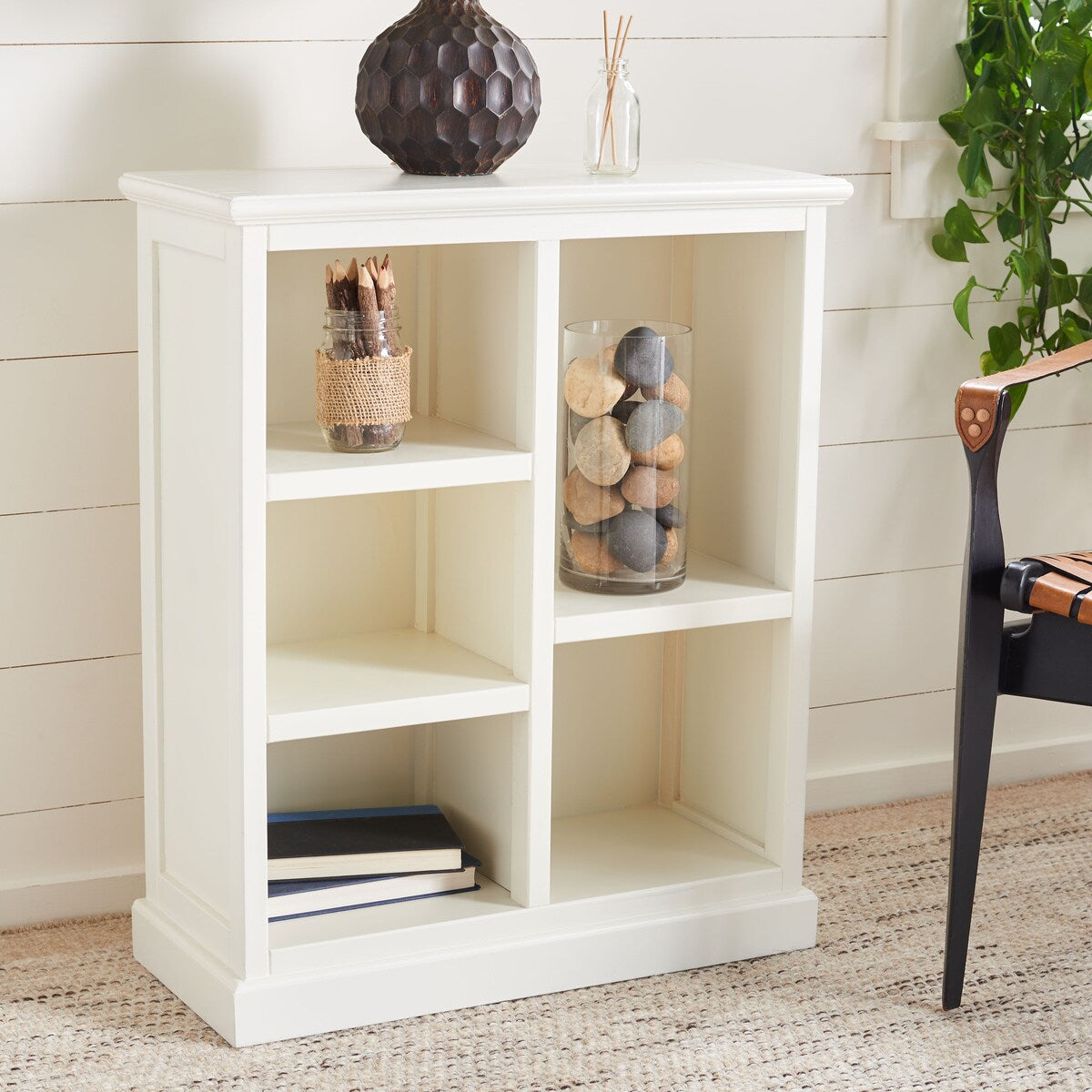 SAFAVIEH Phyllis White 5-Shelf Bookcase - 25" x 10.6" x 30.1" - 25Wx11Dx30H