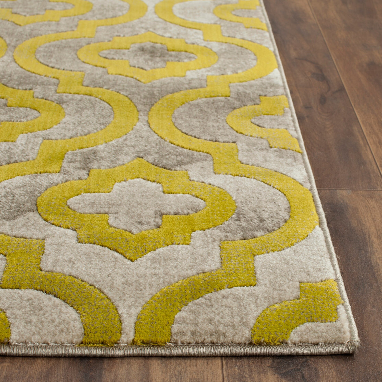 SAFAVIEH Porcello Andrijana Geometric Trellis Area Rug