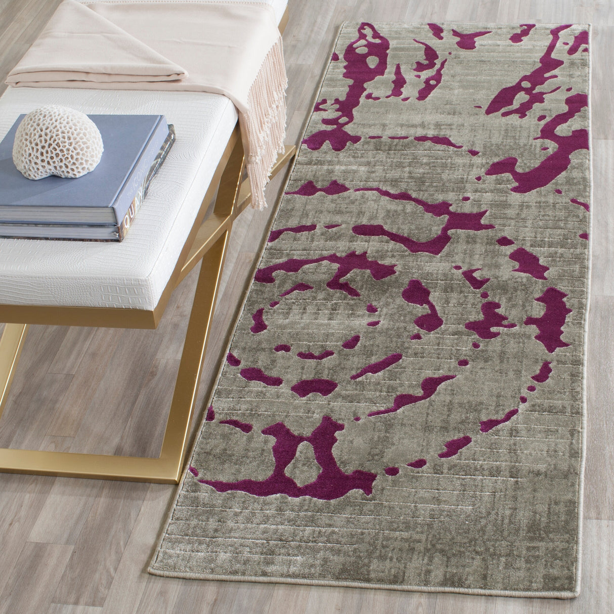 SAFAVIEH Porcello Gioconda Modern Rug