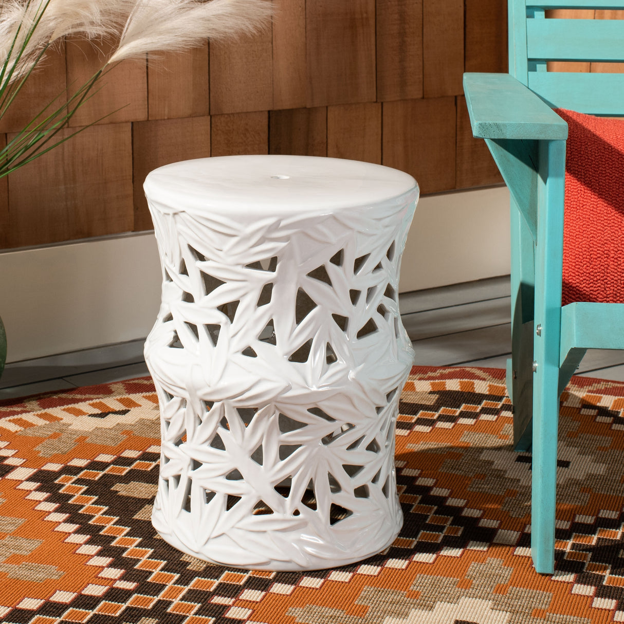 SAFAVIEH Rosia Indoor / Outdoor Ceramic Decorative Garden Stool