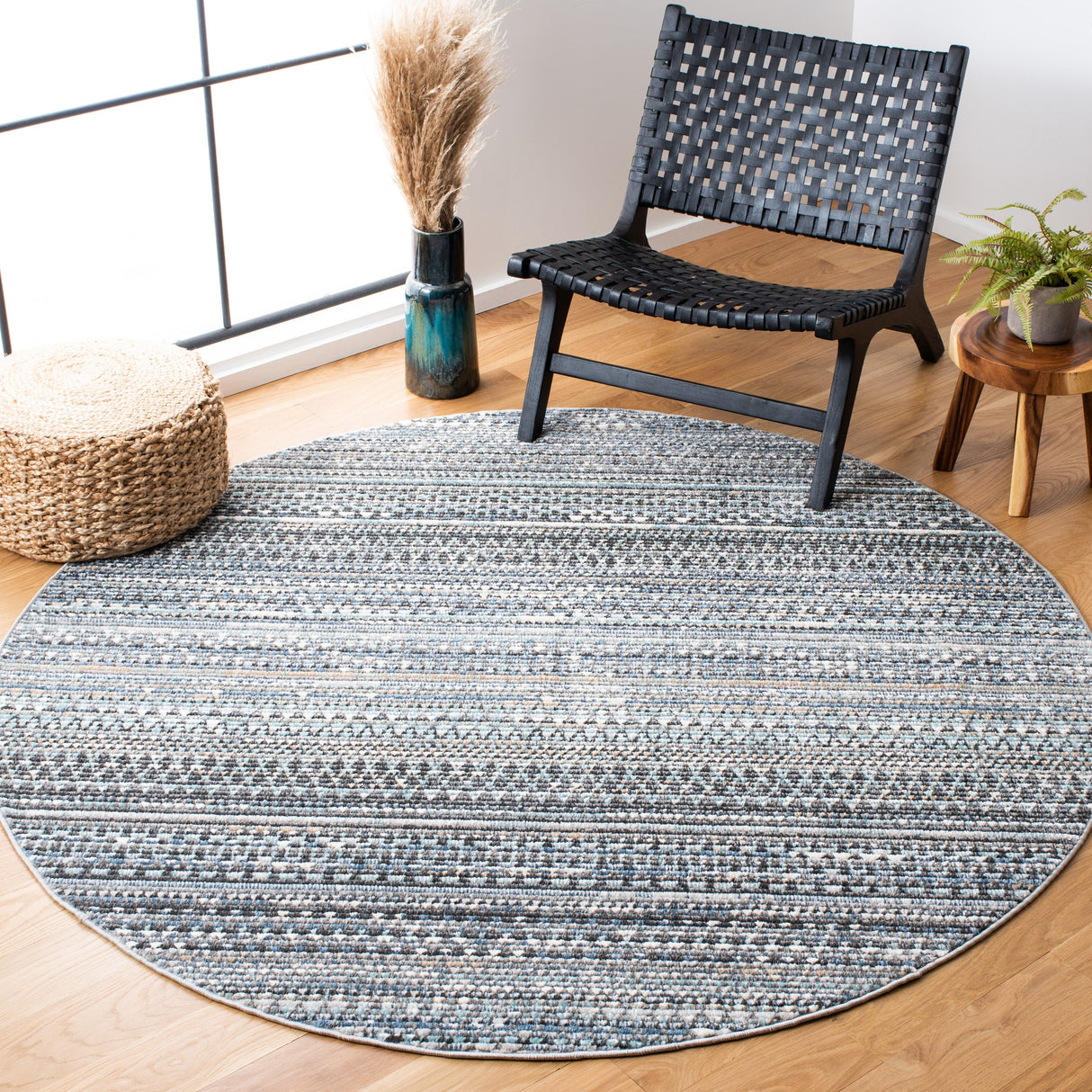 SAFAVIEH Sedona Estie Modern Boho Fringe Rug